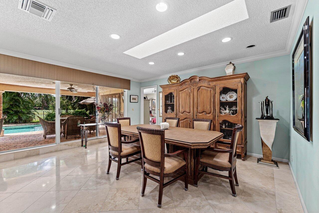 16821 Rose Apple Drive Property Photo 14