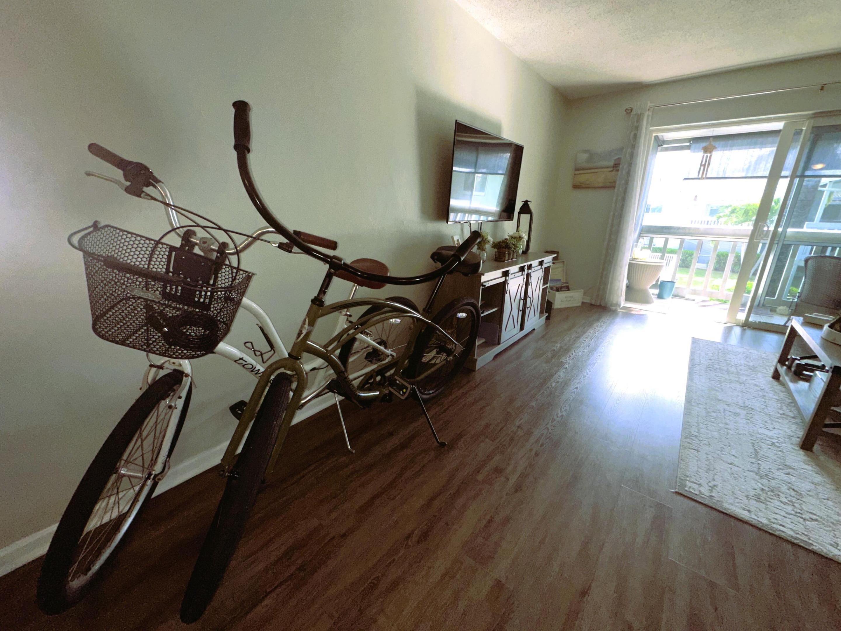 322 N Federal Highway 238-n Property Photo 6