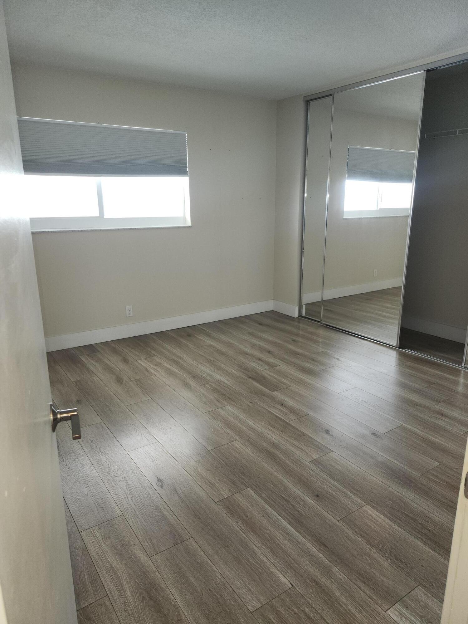 301 Lake Shore Drive Apt 409 Property Photo 15