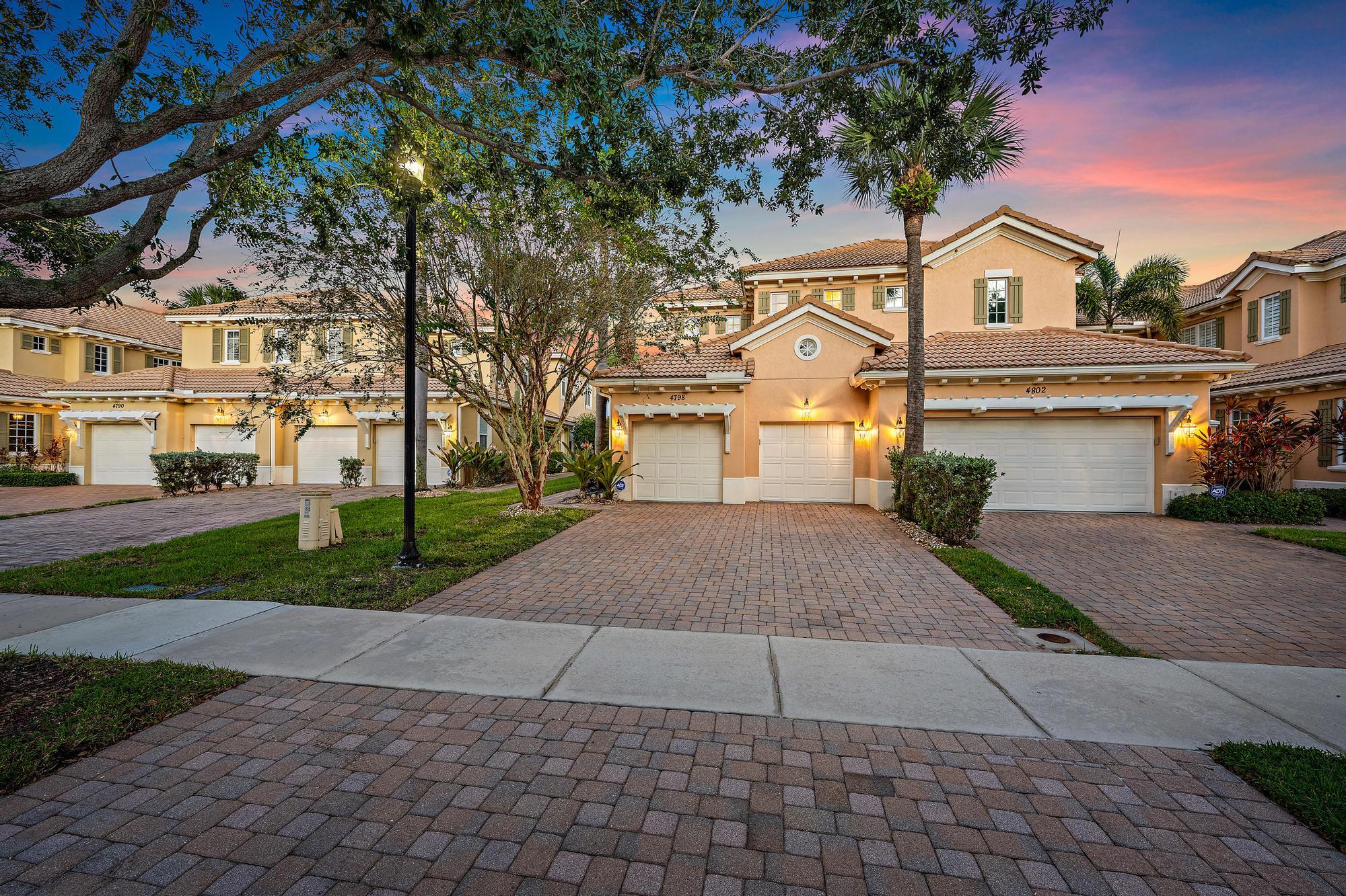 4798 Cadiz Circle Property Photo 1