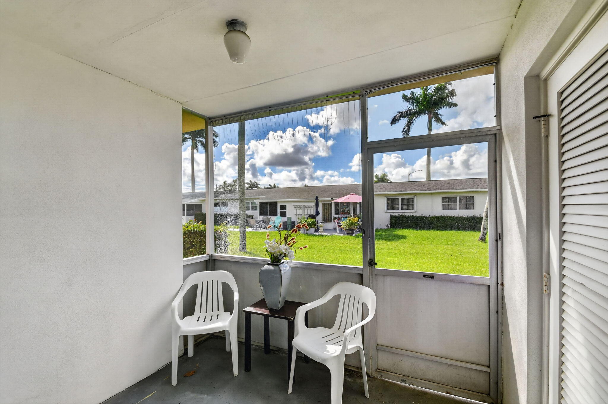 2593 Dudley Drive W I Property Photo 23