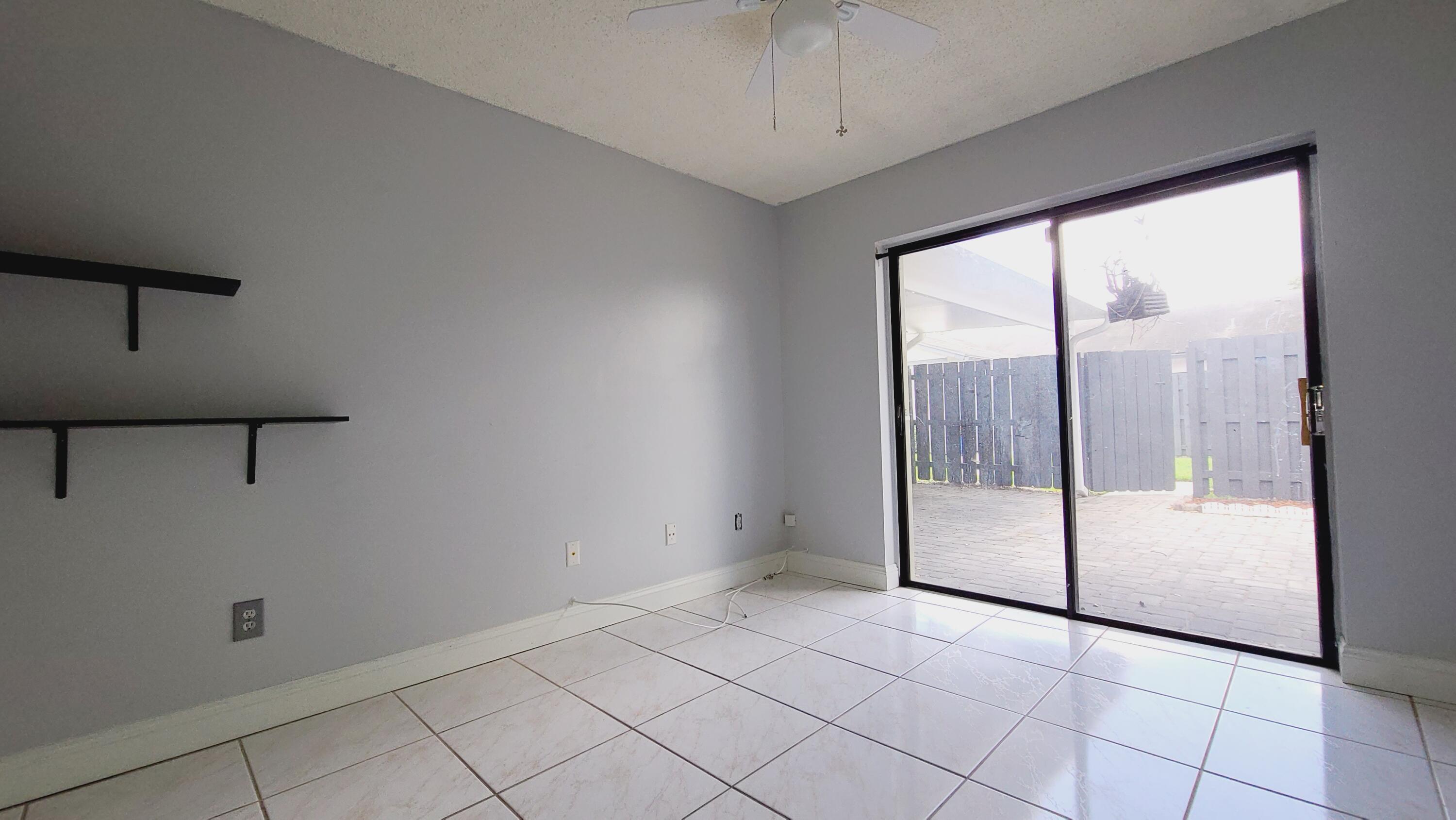 1188 Shibumy Circle C Property Photo 11