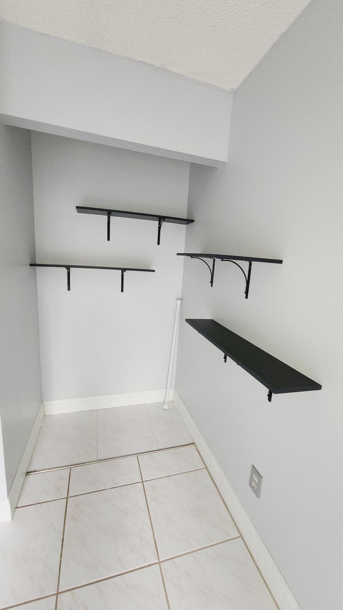 1188 Shibumy Circle C Property Photo 13