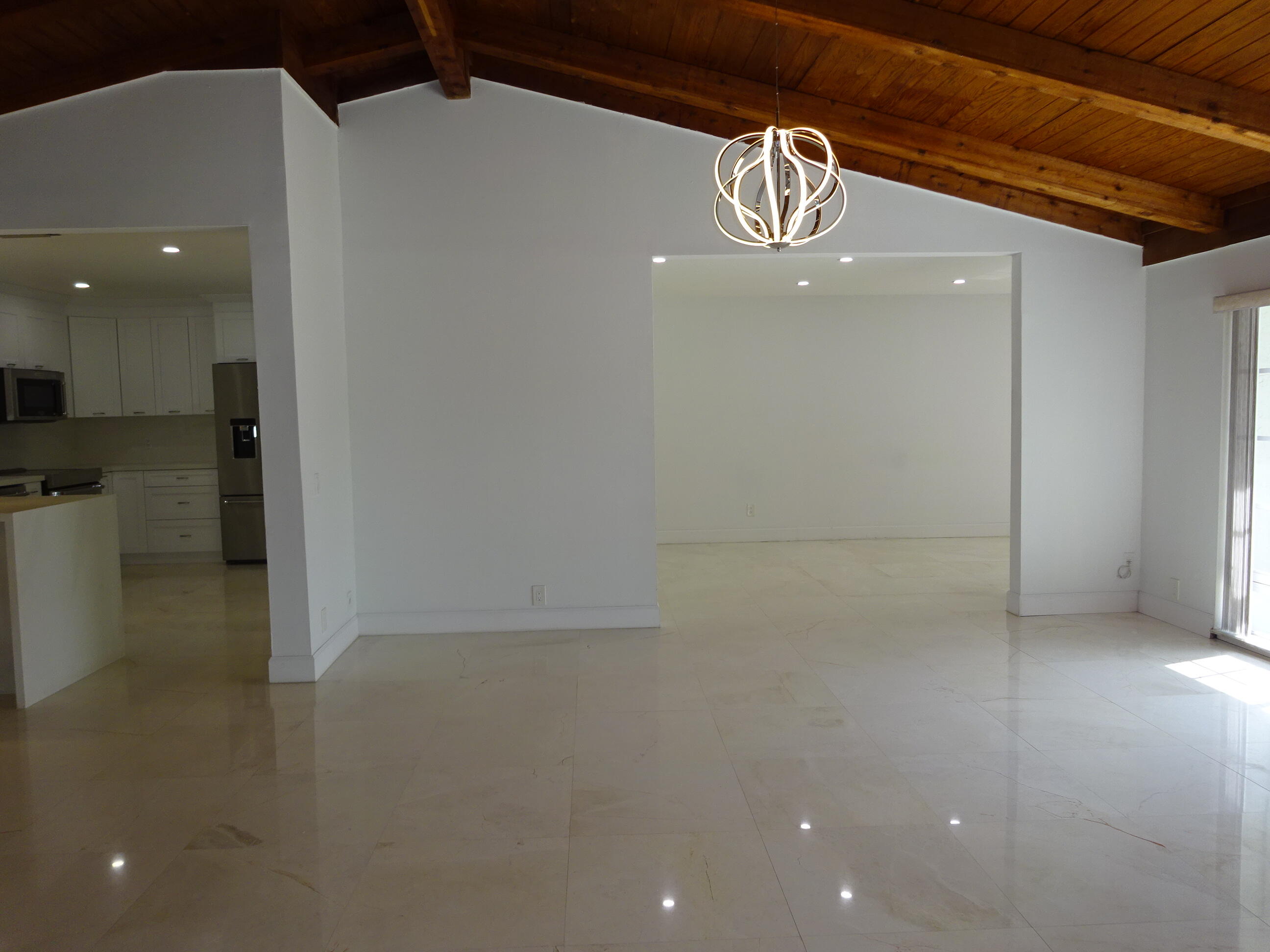9211 S Cypress Circle Property Photo 11