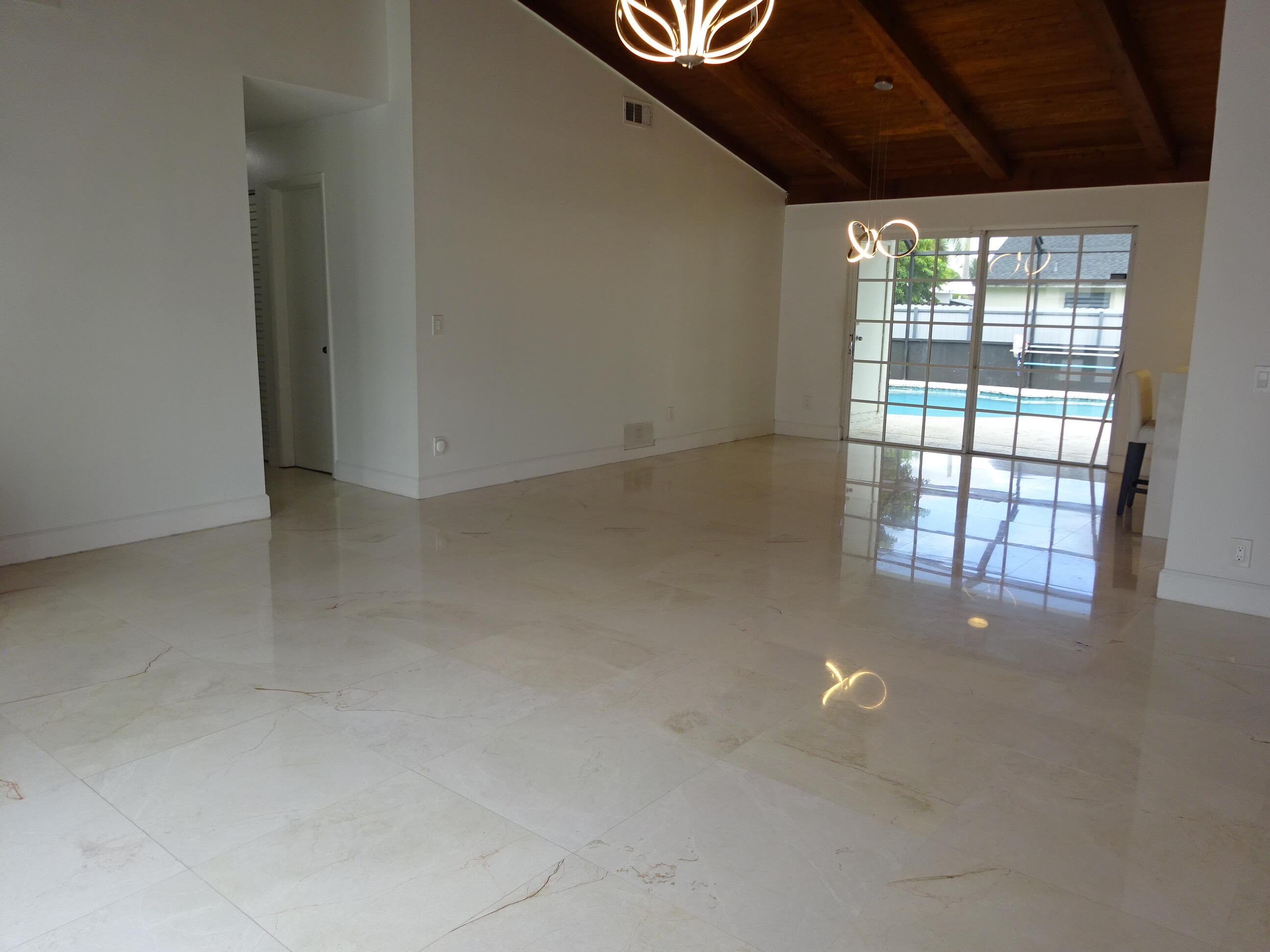 9211 S Cypress Circle Property Photo 38