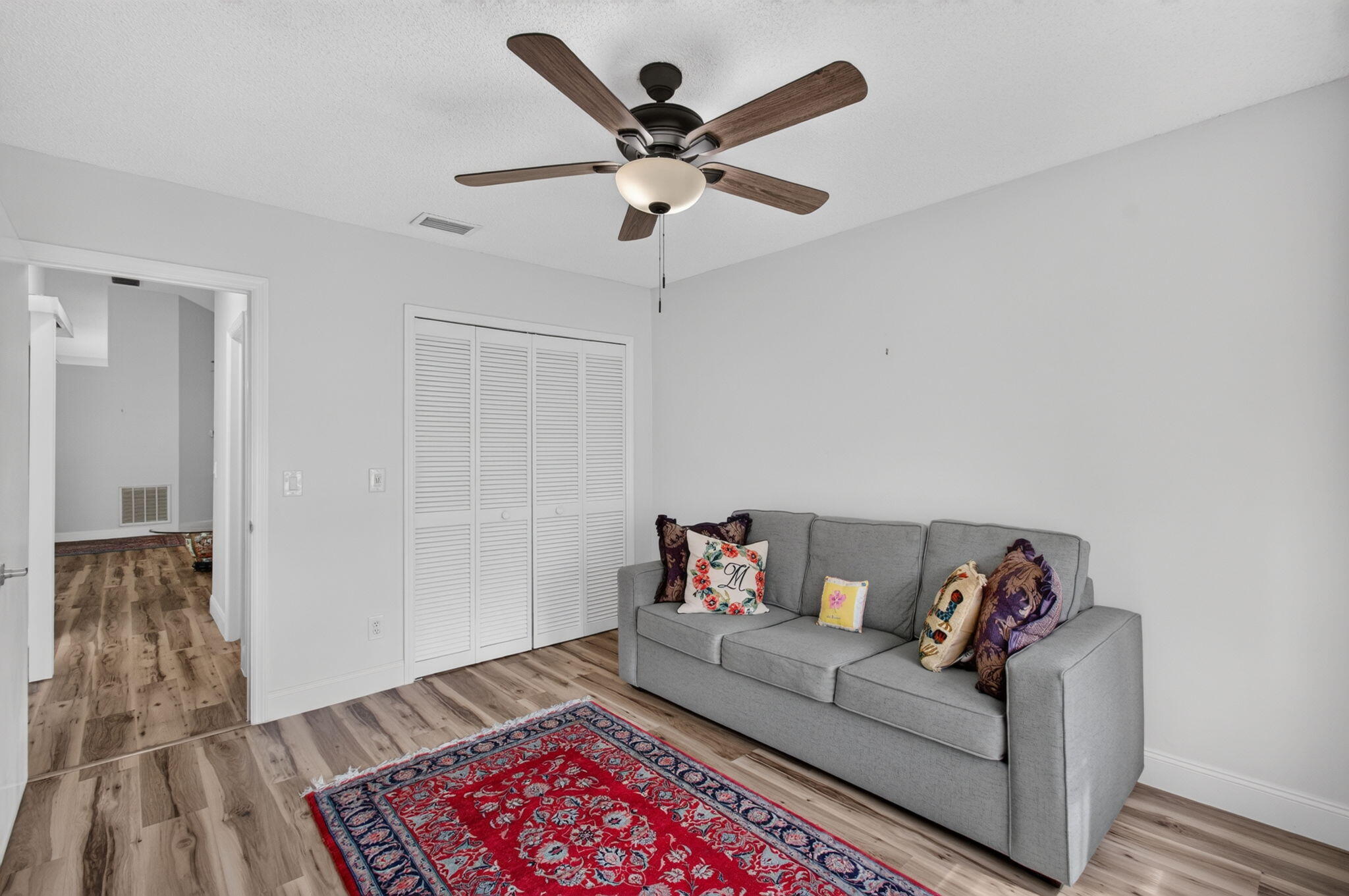 5887 Parkwalk Circle W Property Photo 20