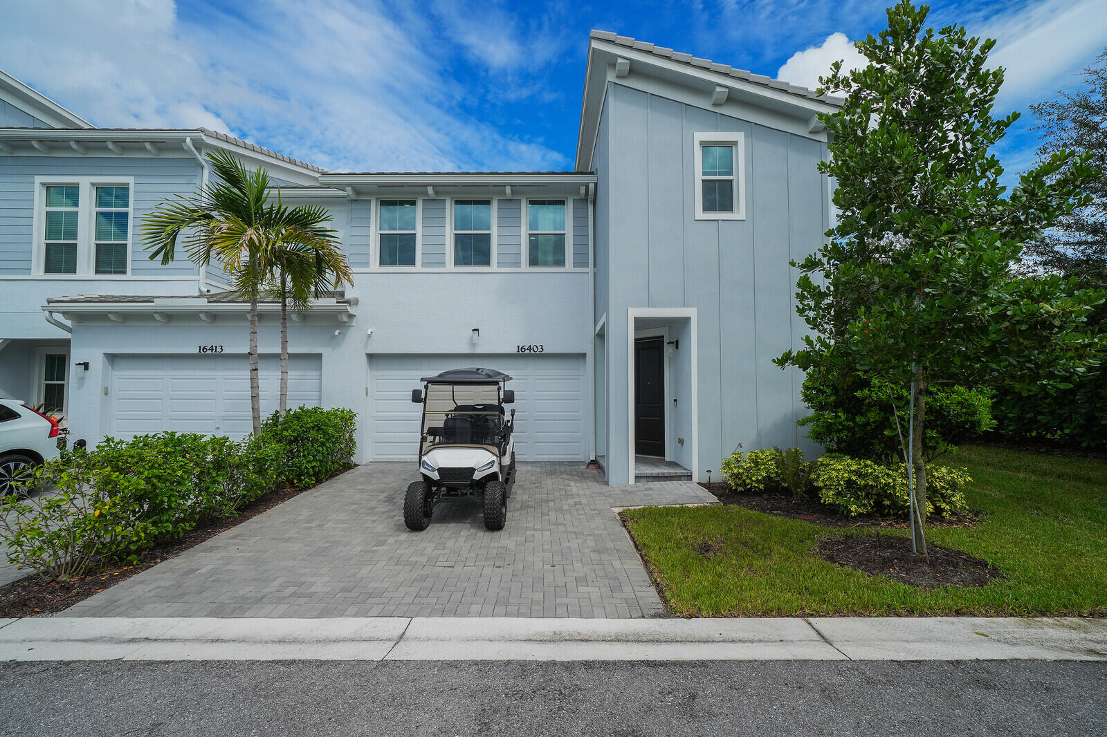 16403 Helix Court Property Photo 4