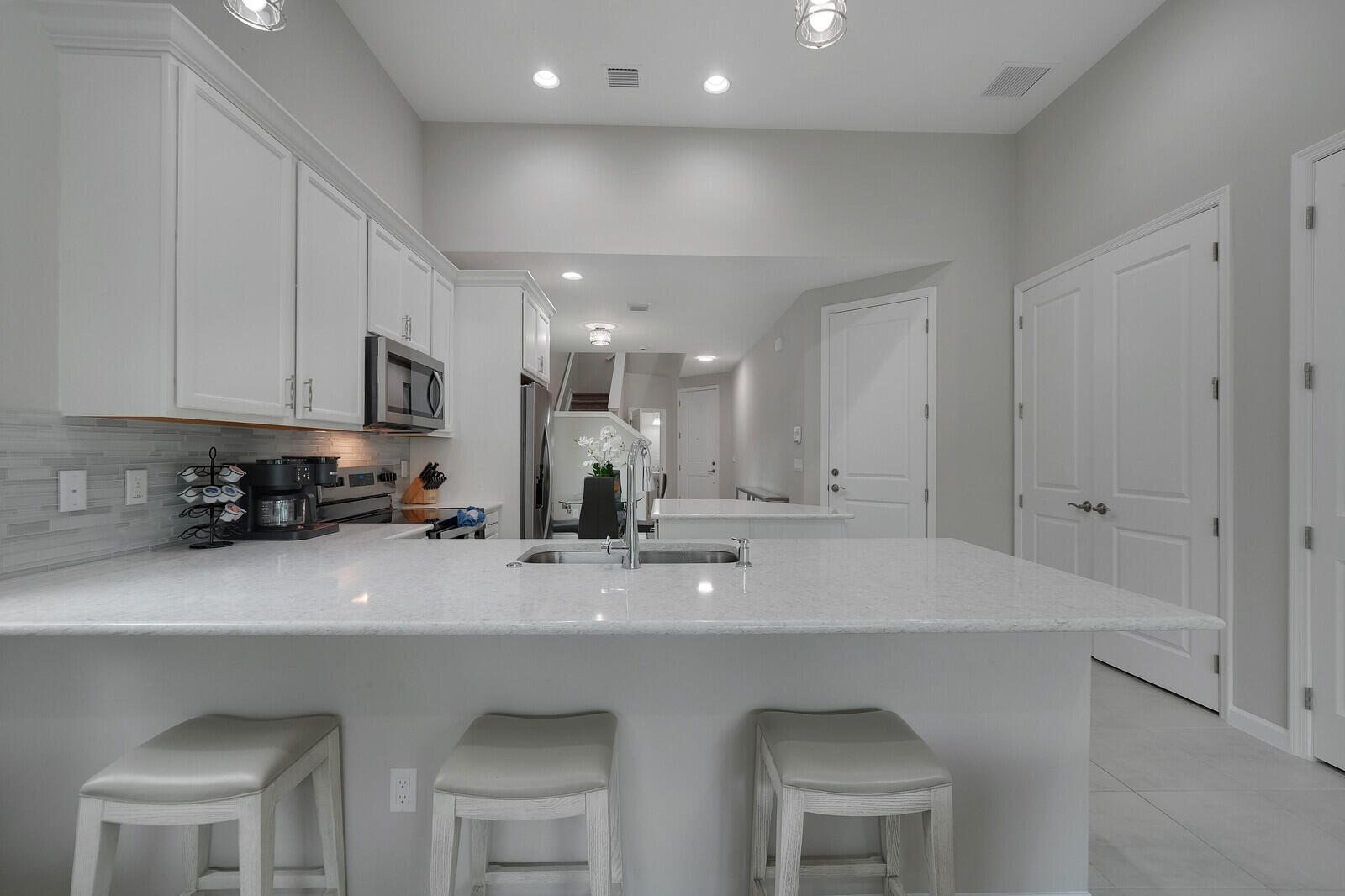 16403 Helix Court Property Photo 22