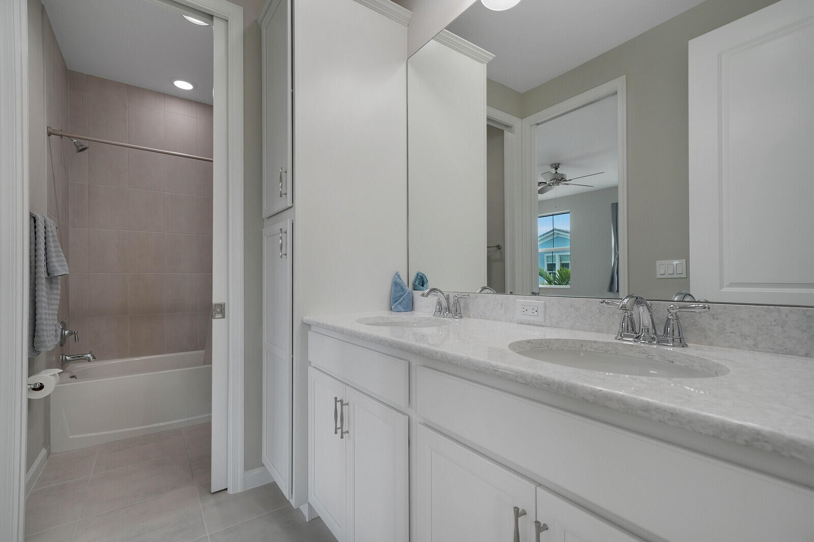 16403 Helix Court Property Photo 31