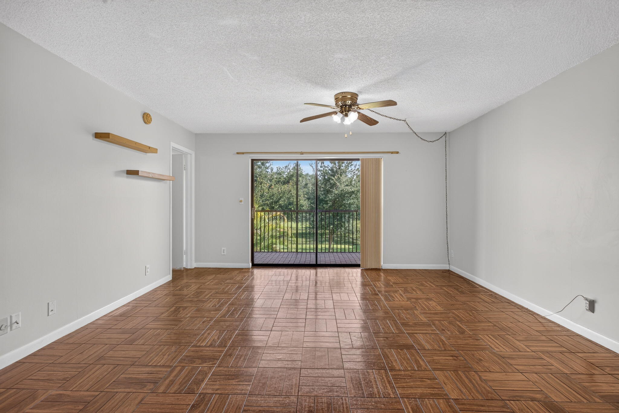 2073 Coral Ridge Drive N205 Property Photo 3