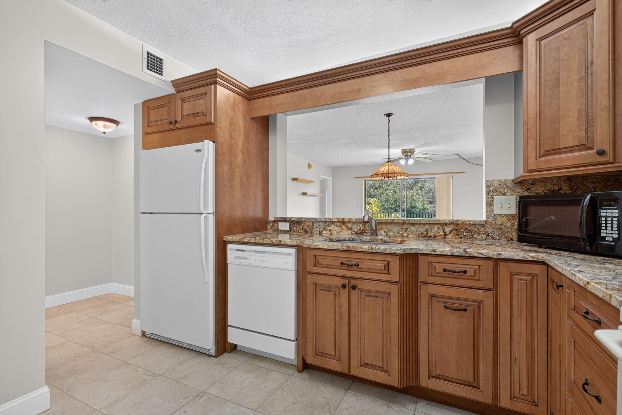 2073 Coral Ridge Drive N205 Property Photo 17