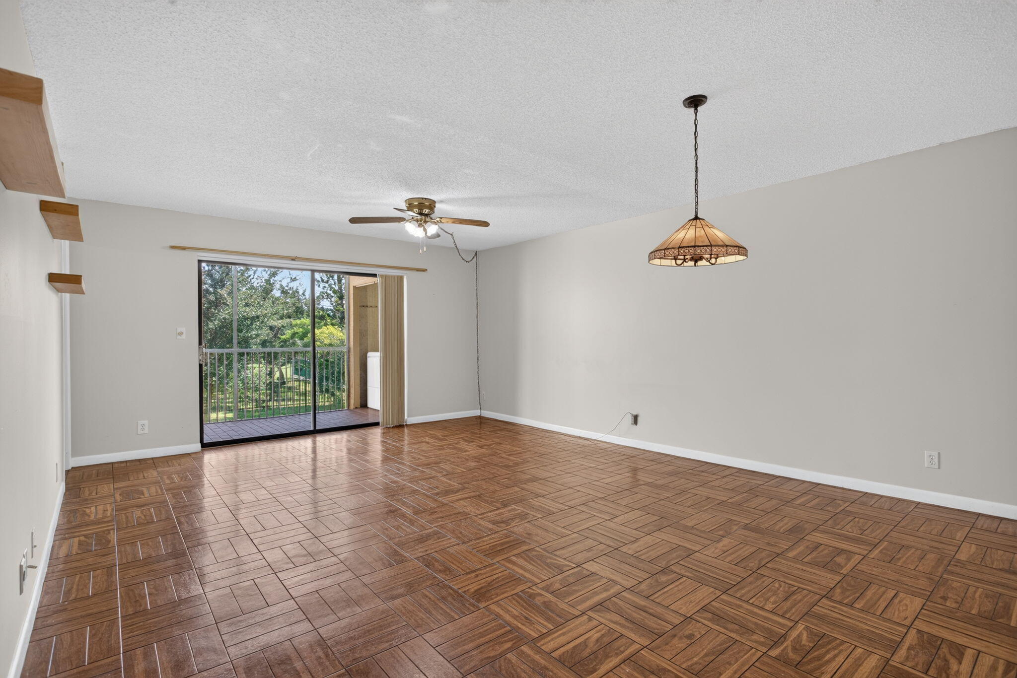 2073 Coral Ridge Drive N205 Property Photo 20