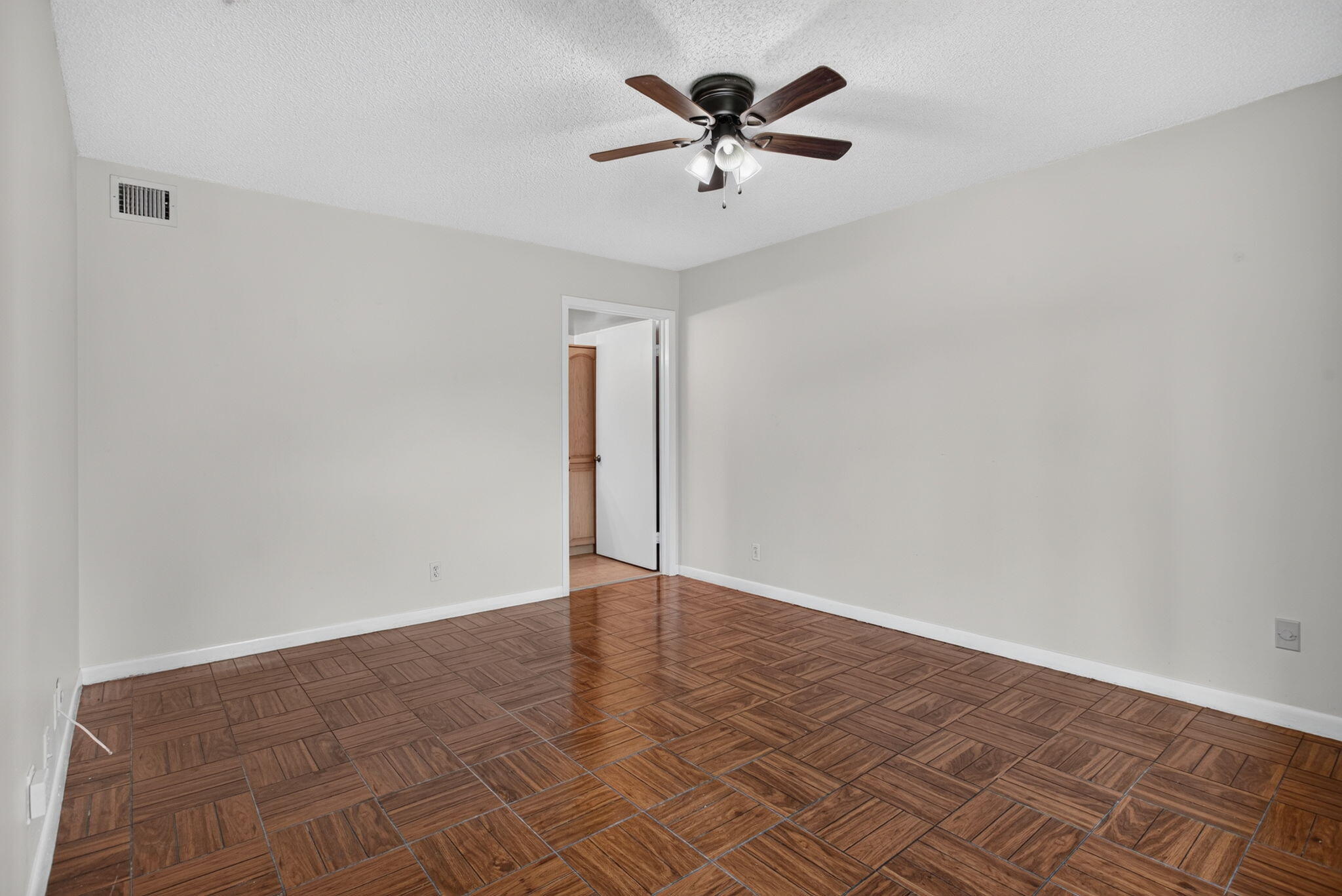 2073 Coral Ridge Drive N205 Property Photo 24