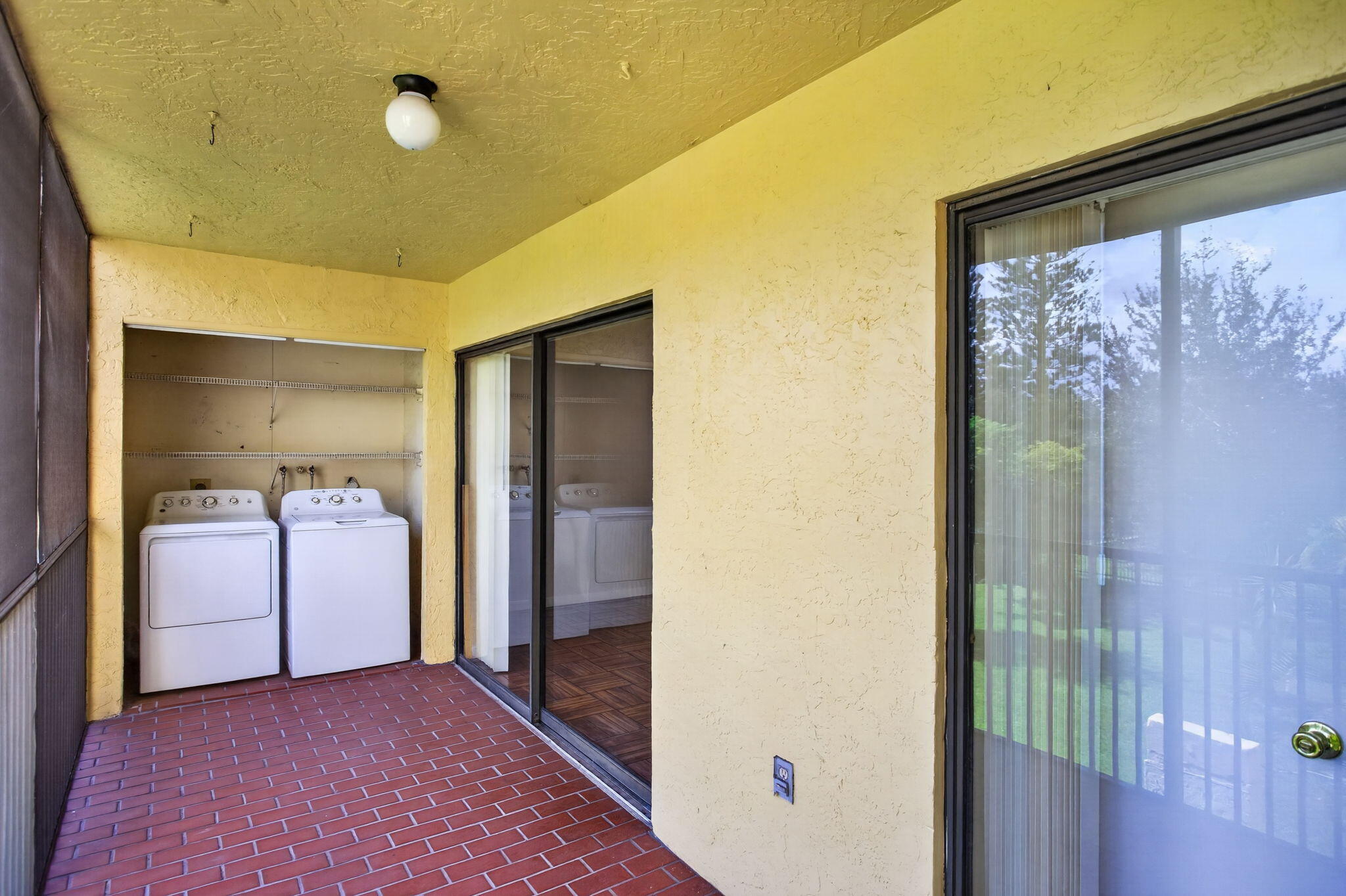 2073 Coral Ridge Drive N205 Property Photo 30