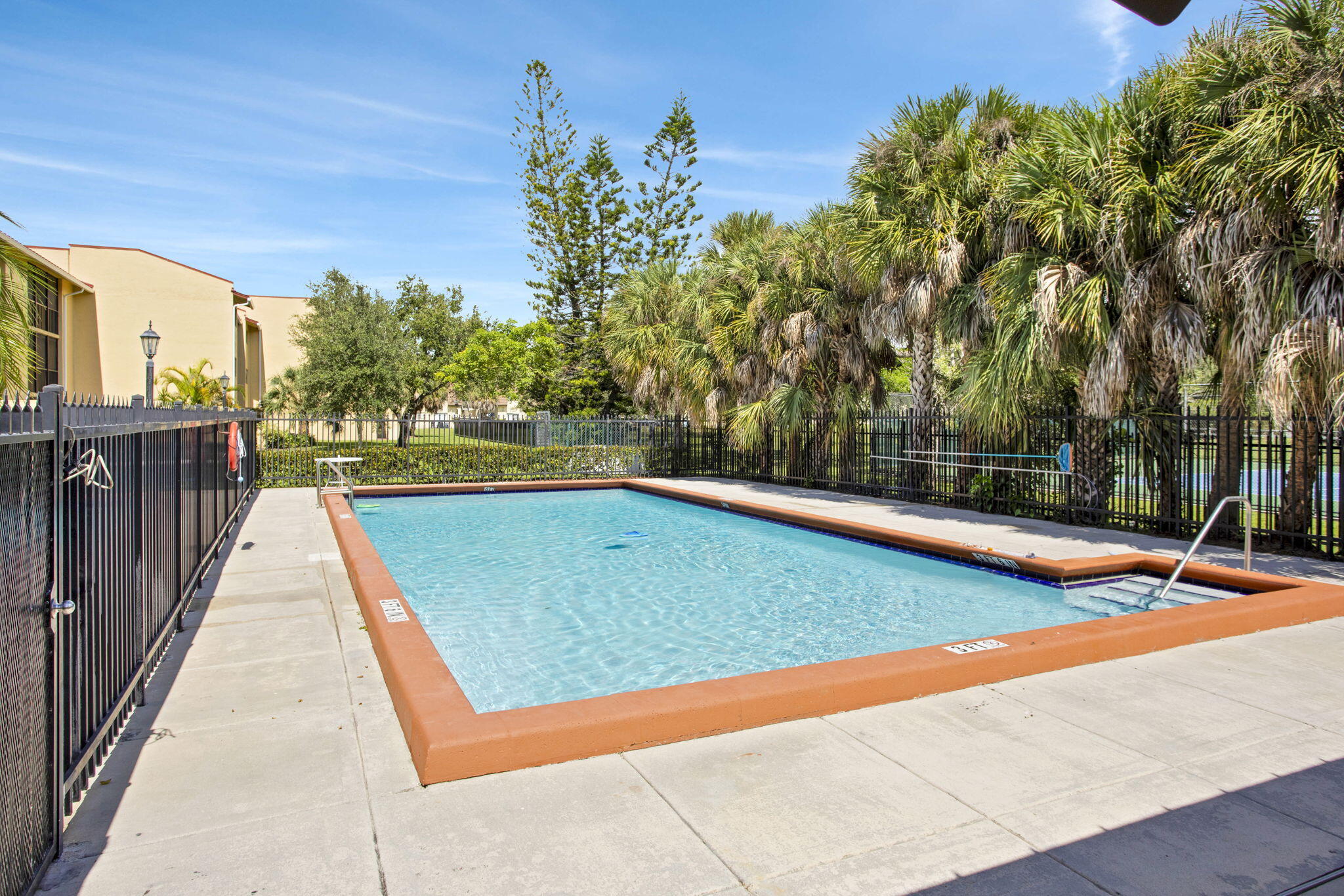 2073 Coral Ridge Drive N205 Property Photo 33
