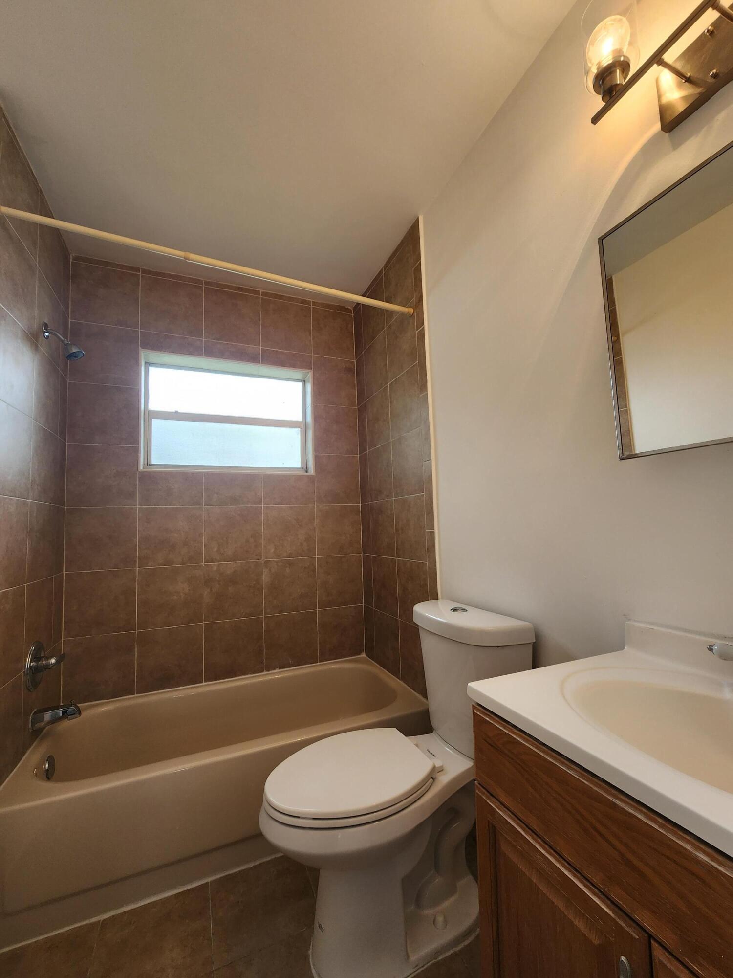 2466 Lincoln Street 1 Property Photo 6