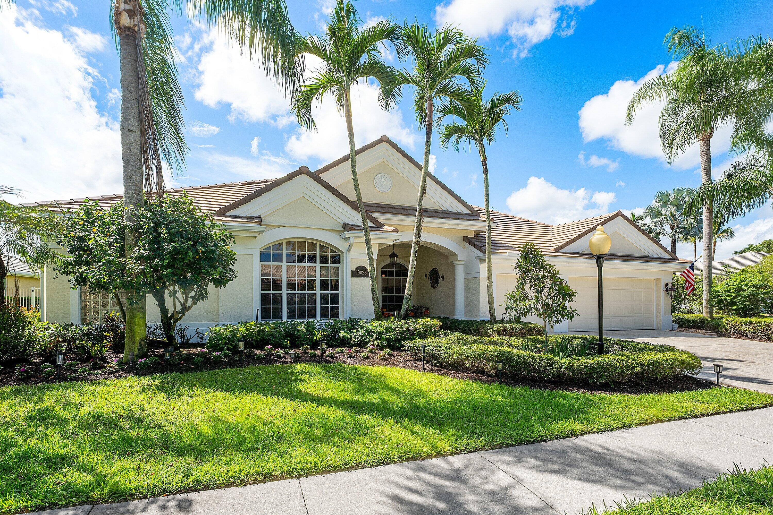 19028 Se Loxahatchee River Road Property Photo 1