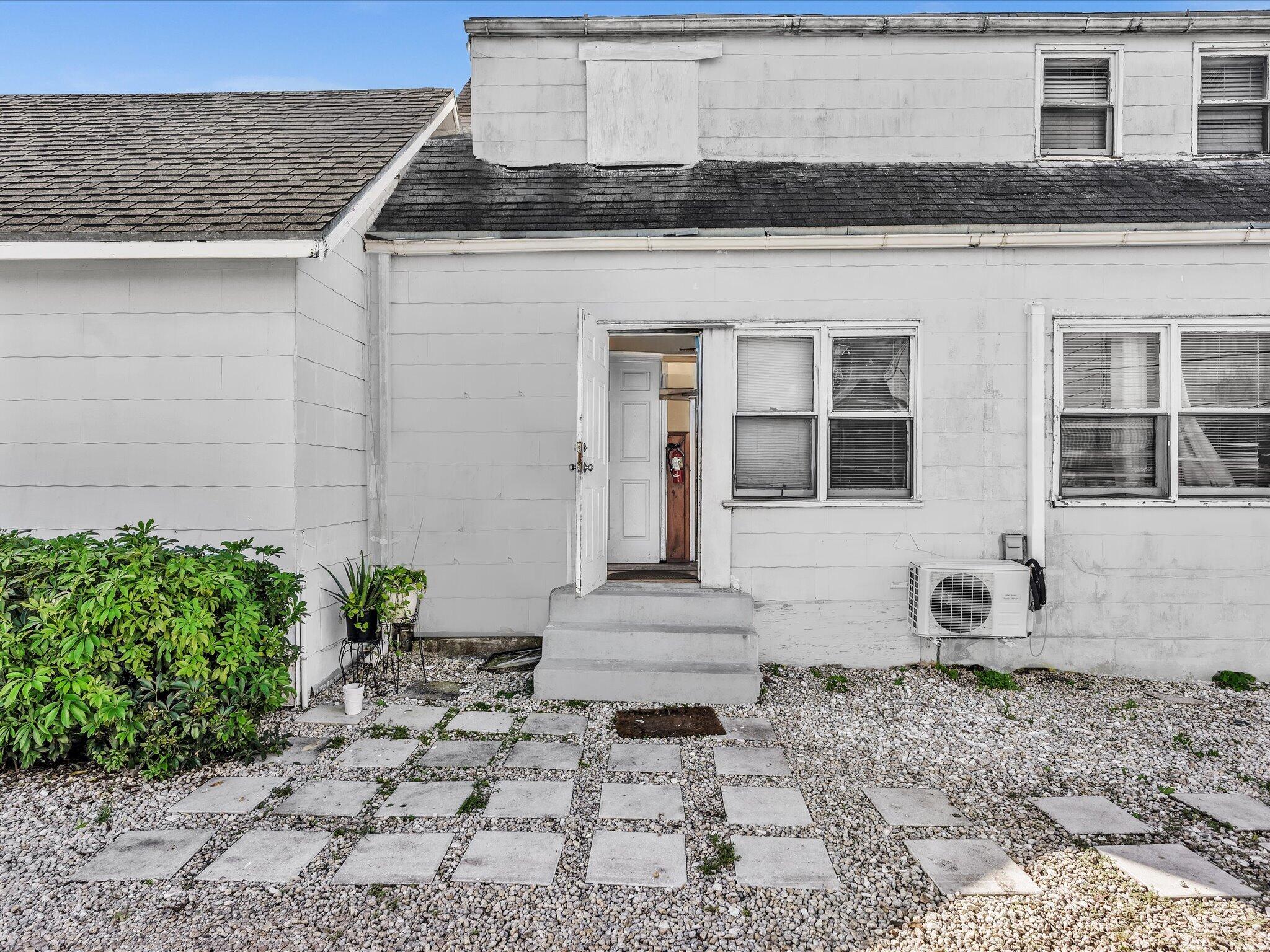 9 Nw Avenue D Property Photo 9