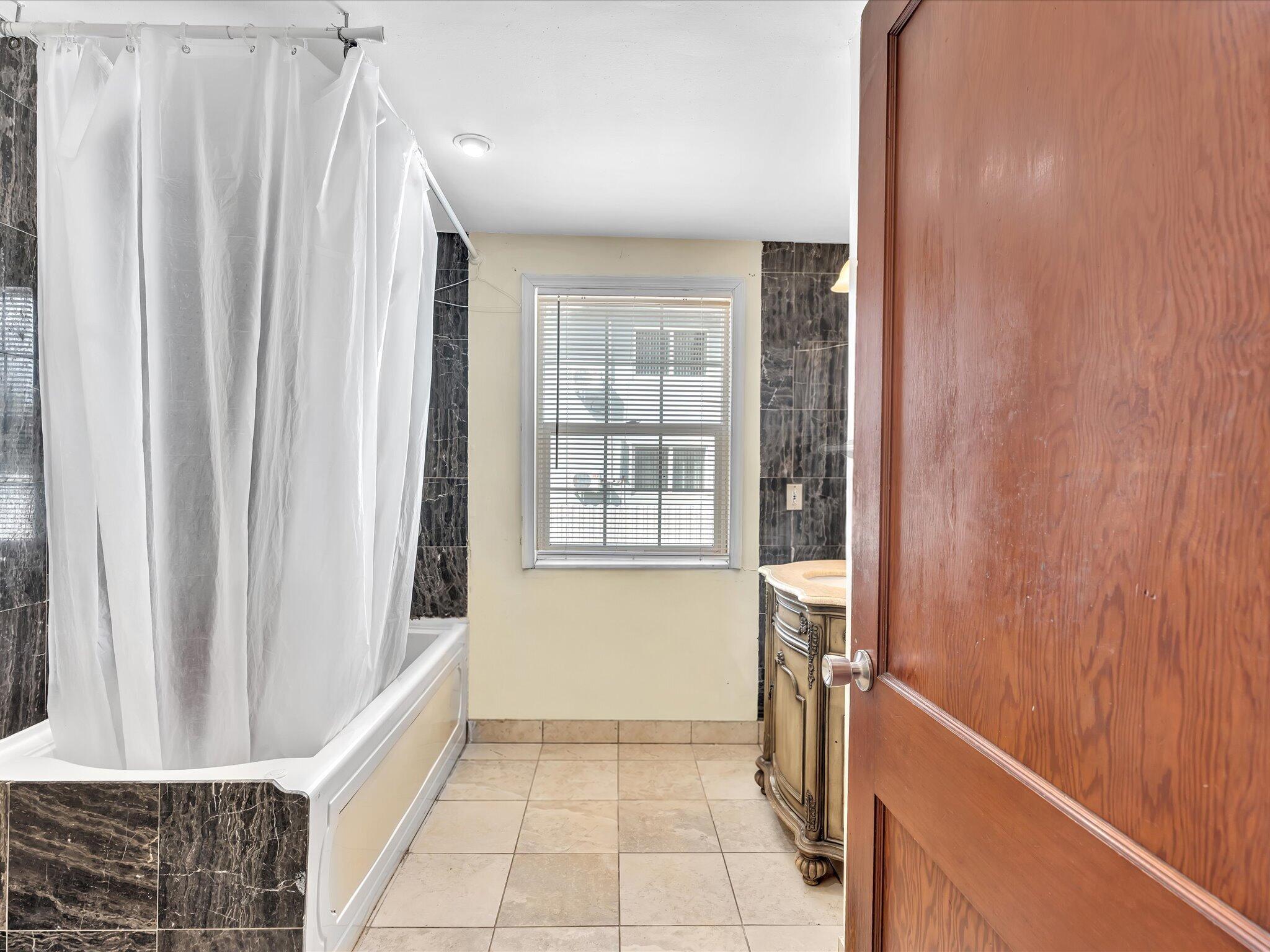 9 Nw Avenue D Property Photo 24