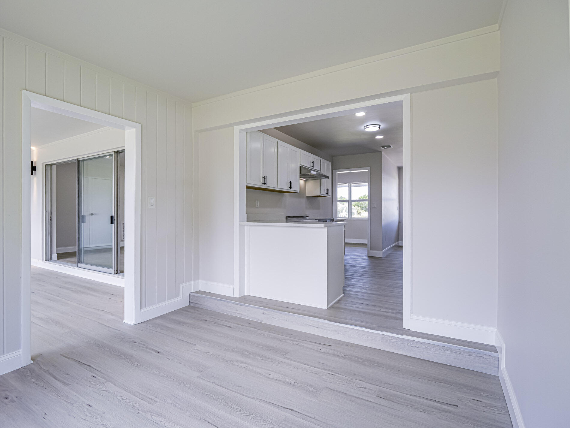 375 Manly Avenue Property Photo 12
