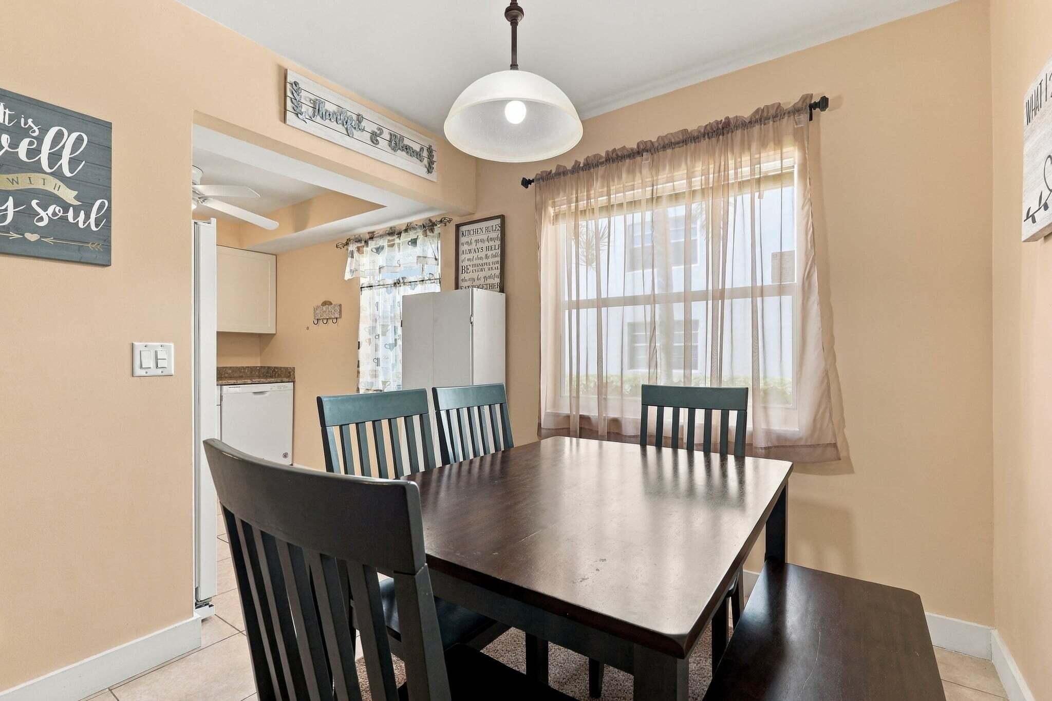 532 Capri L Property Photo 11