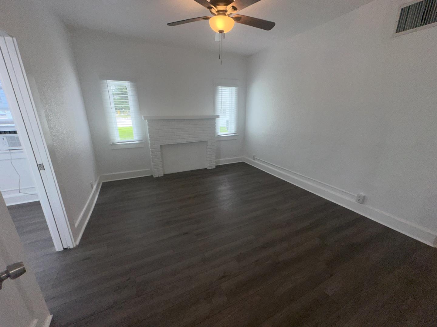 215 S Seacrest Boulevard Property Photo 2