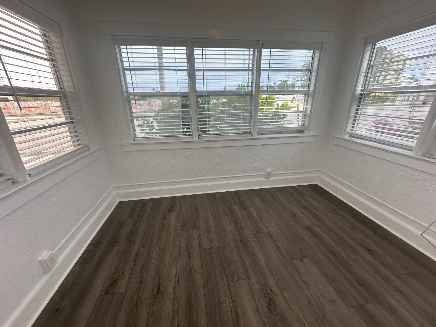 215 S Seacrest Boulevard Property Photo 3