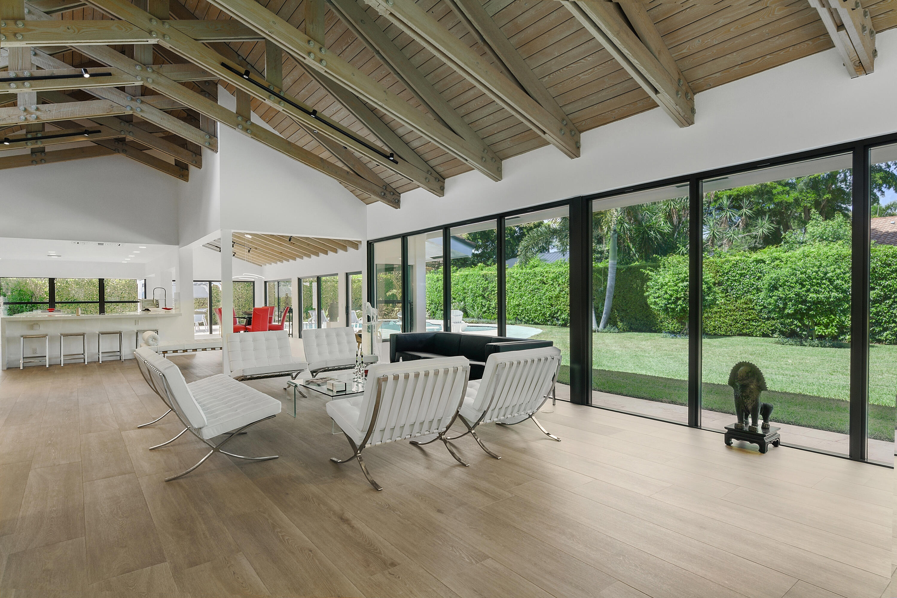 4561 Oak Tree Court Property Photo 10