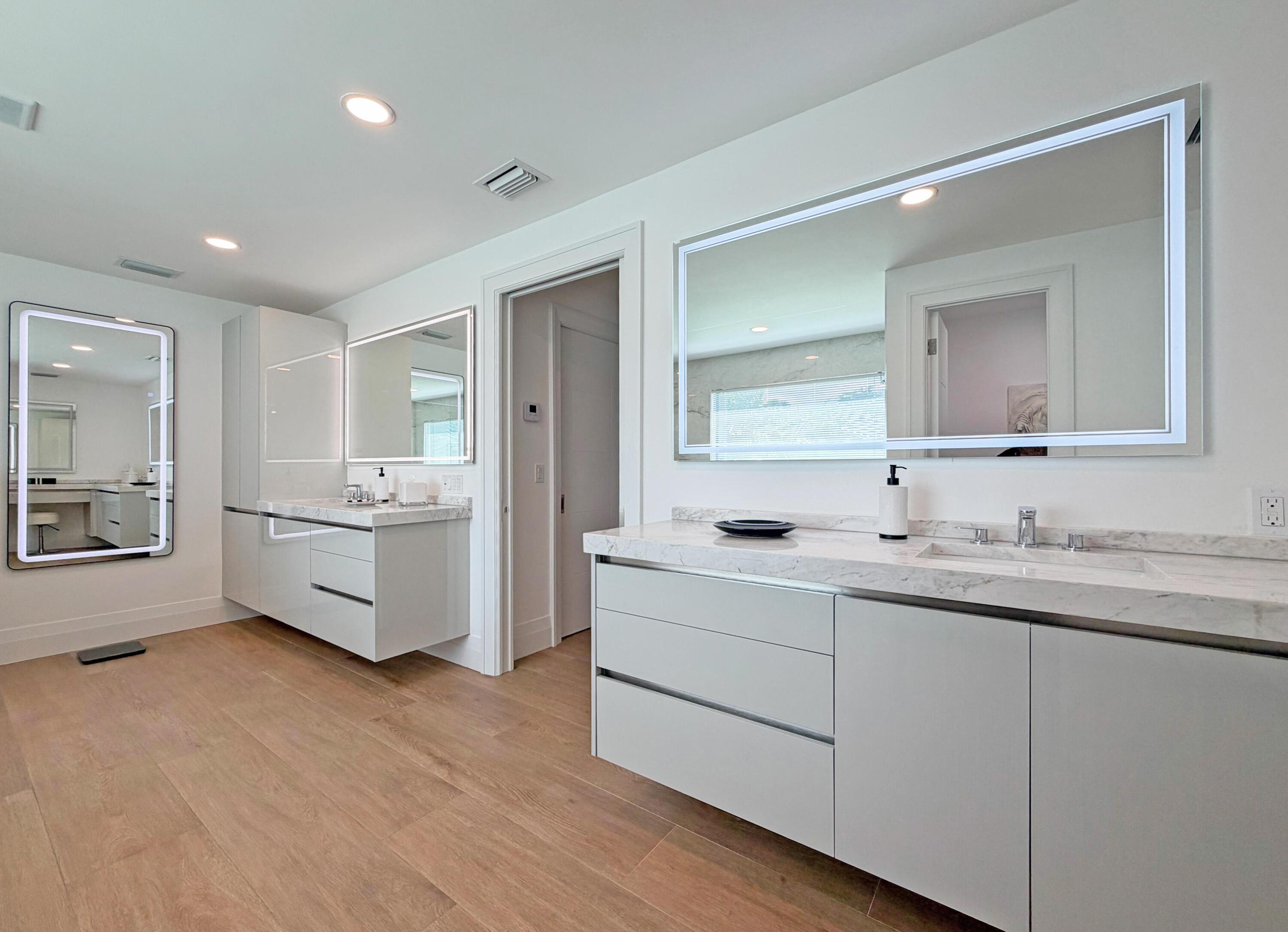 4561 Oak Tree Court Property Photo 30