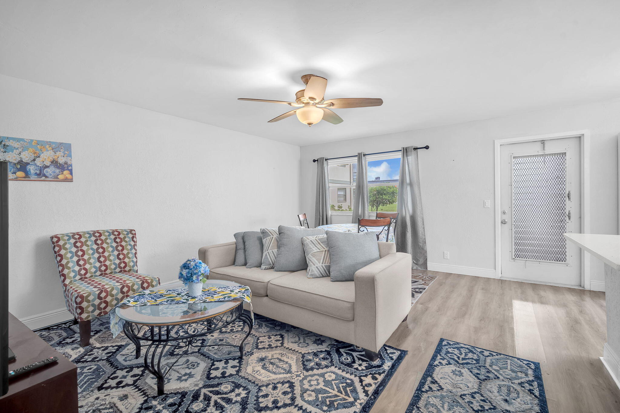 341 Monaco H Court Property Photo 5