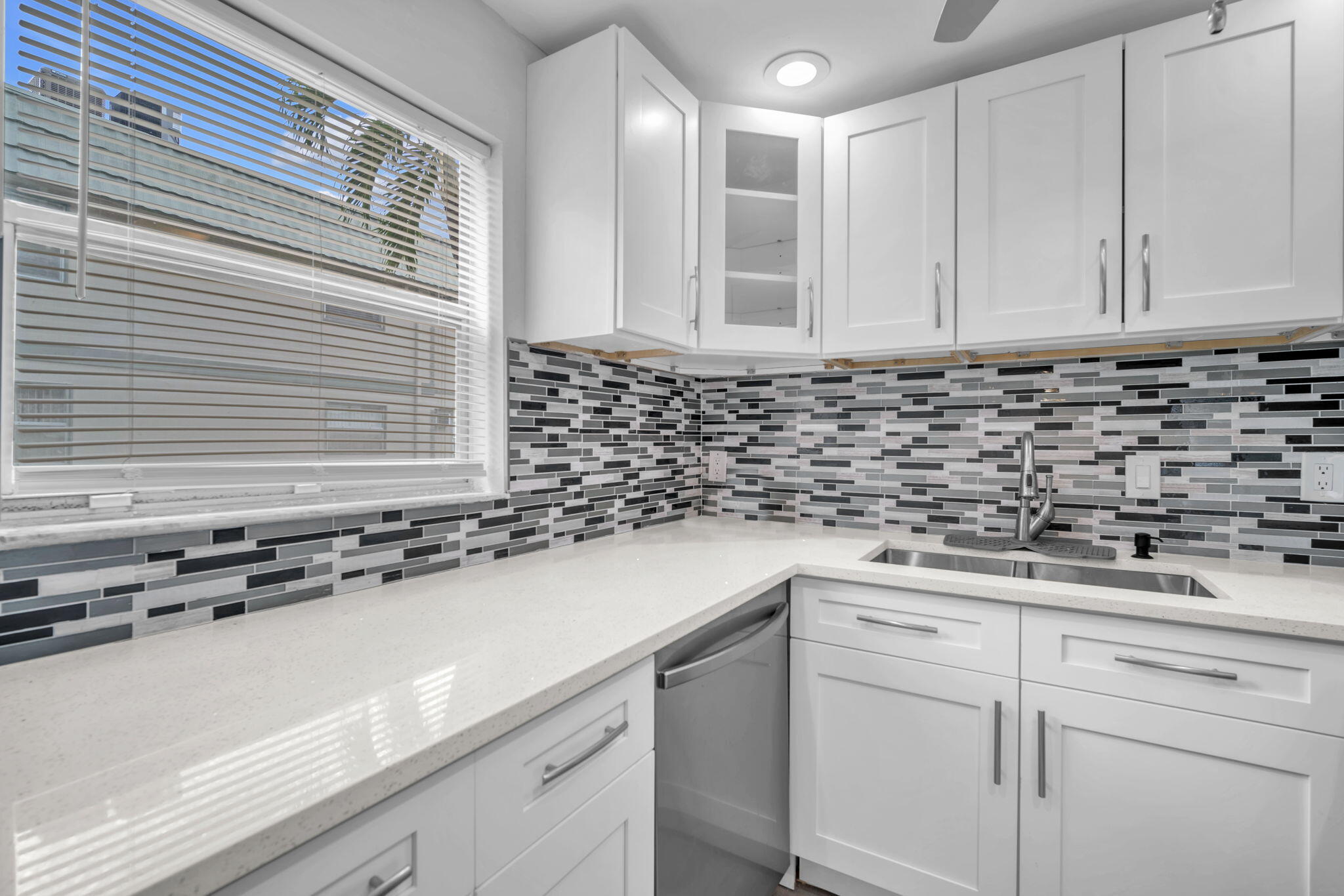 341 Monaco H Court Property Photo 12