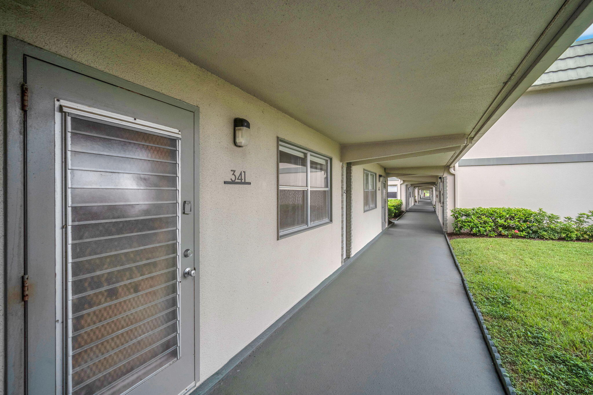341 Monaco H Court Property Photo 27