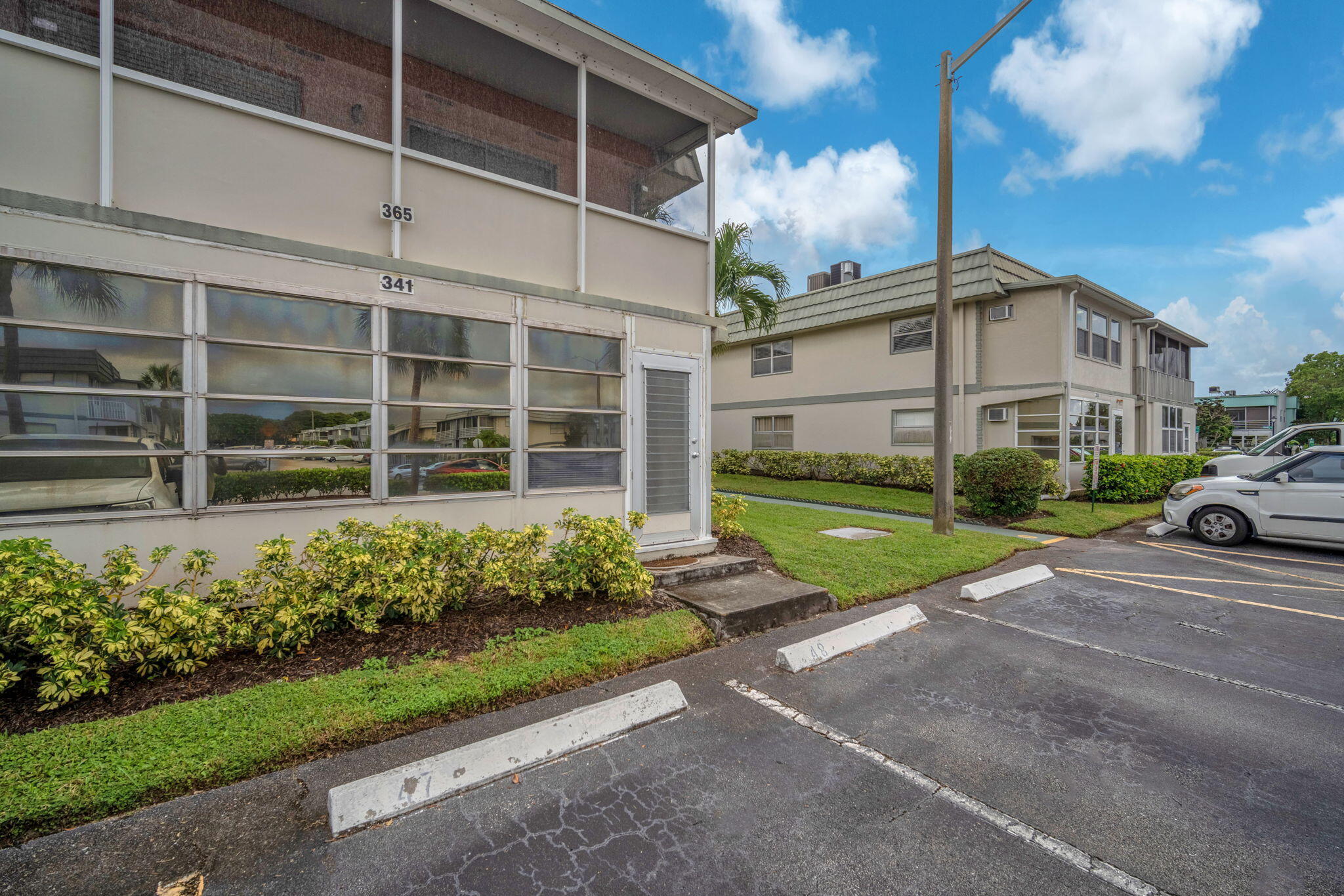 341 Monaco H Court Property Photo 29
