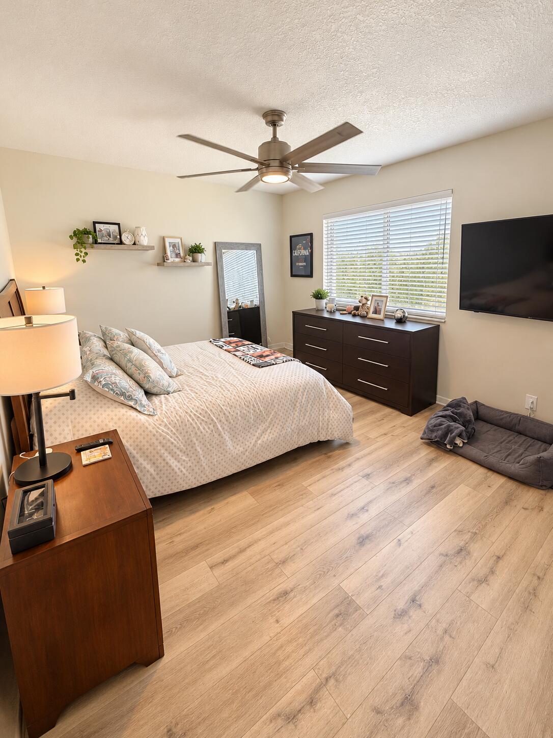 6057 Strawberry Lakes Circle Property Photo 4
