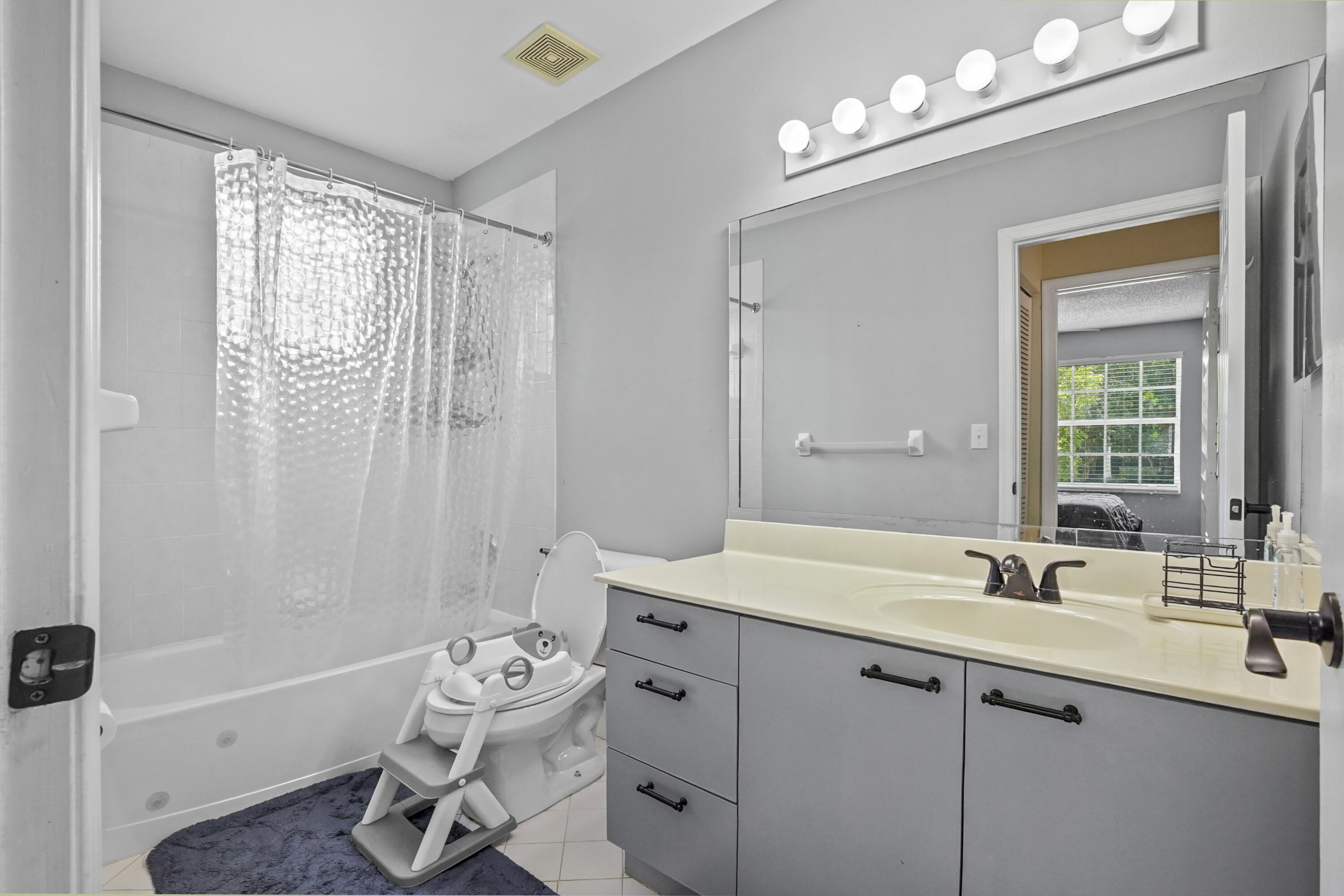 9670 Wolcott Place Property Photo 25