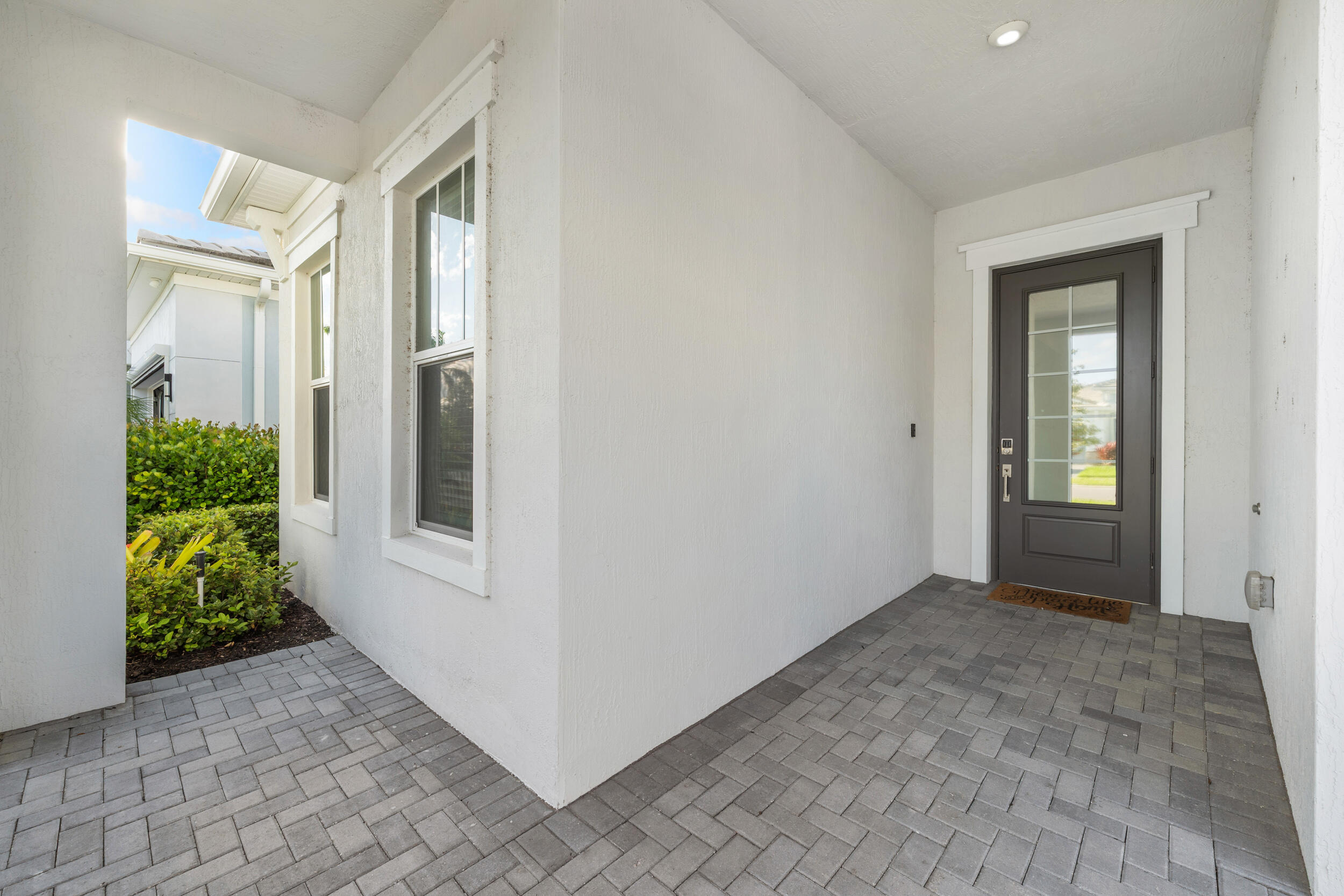 12054 Sw Viridian Boulevard Property Photo 7