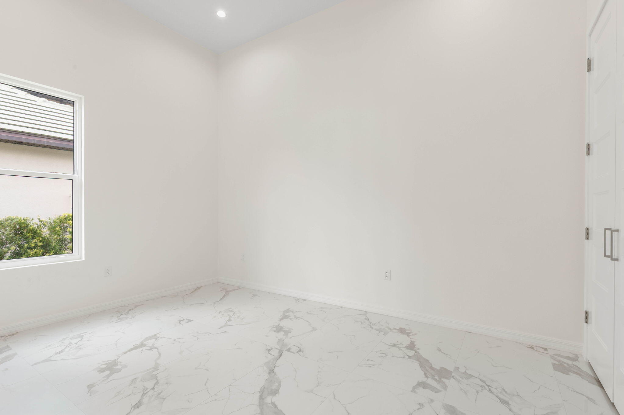 116 Longview Way N Property Photo 42