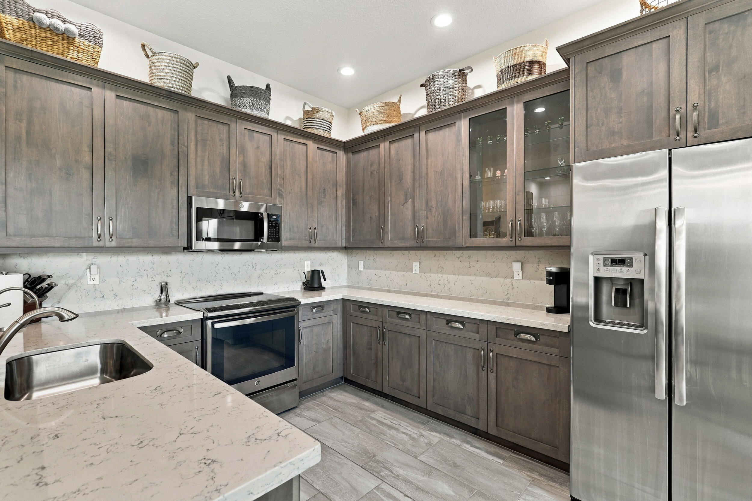 8150 Pikes Peak Avenue Property Photo 15