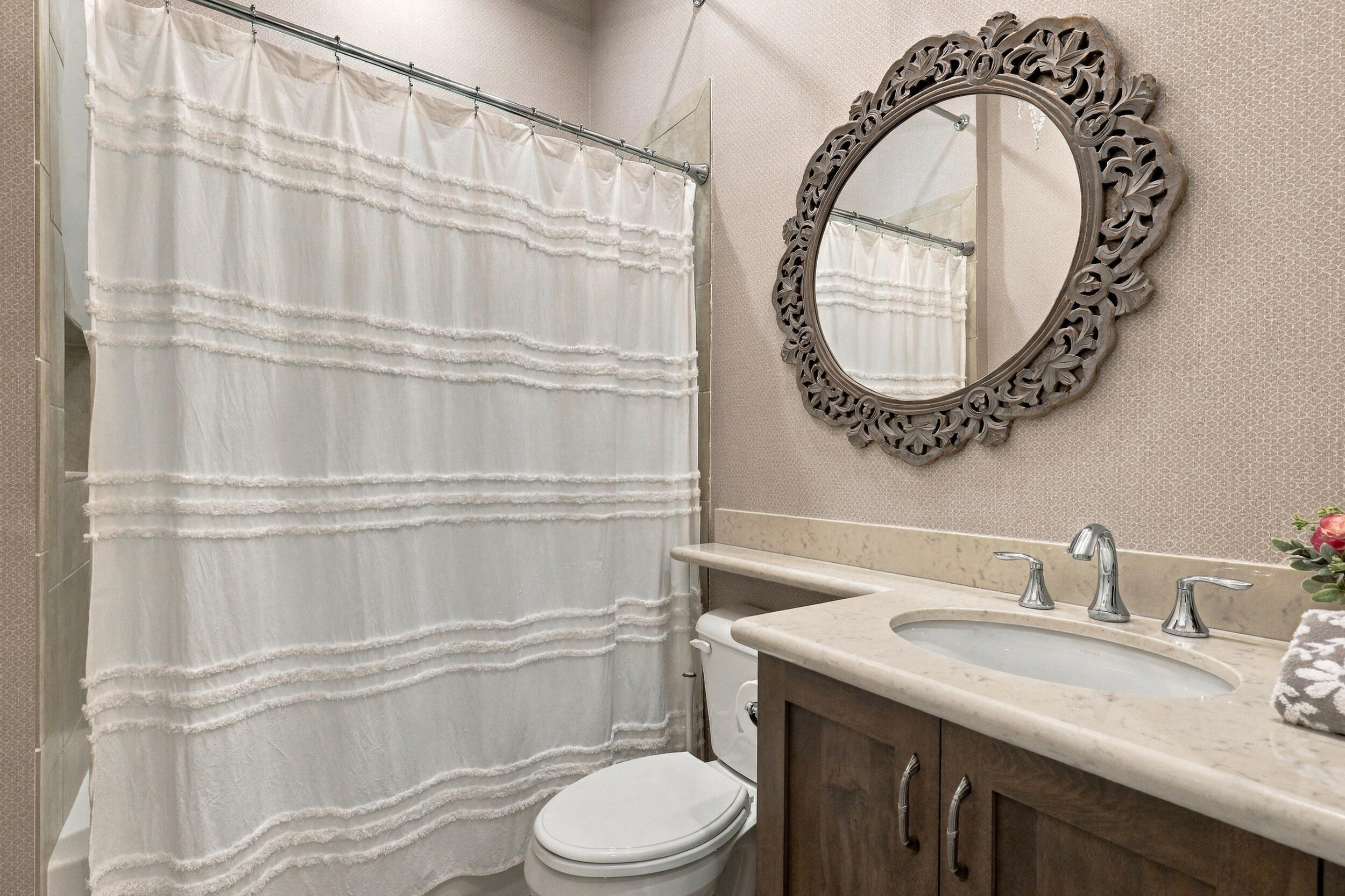 8150 Pikes Peak Avenue Property Photo 27