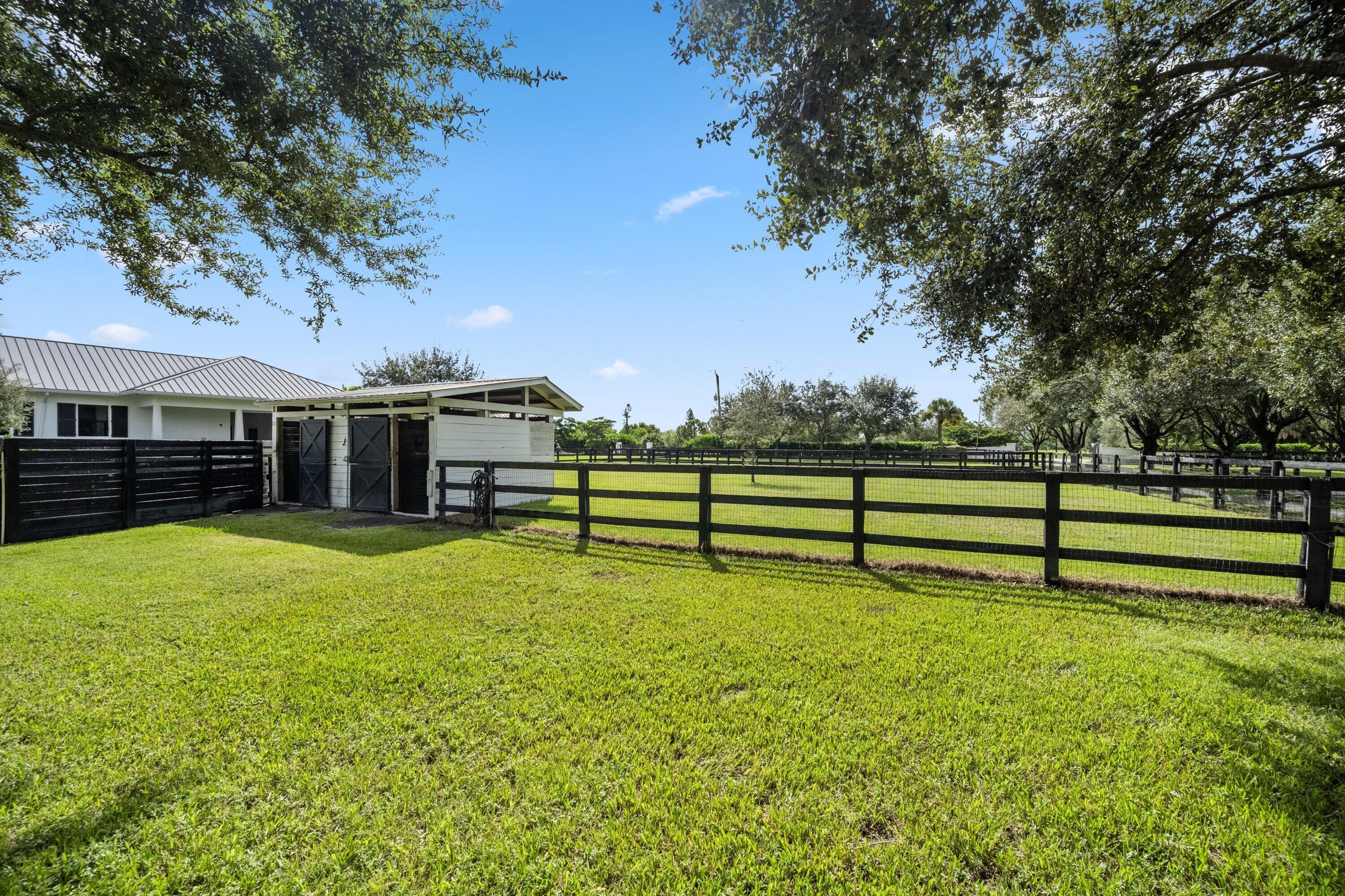 16381 Hollow Tree Lane Property Photo 25