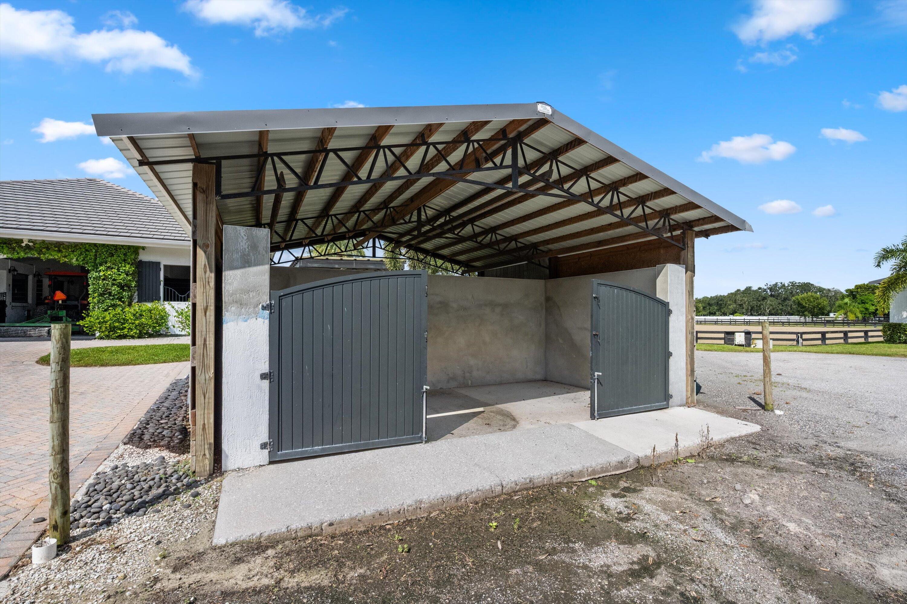 16381 Hollow Tree Lane Property Photo 27