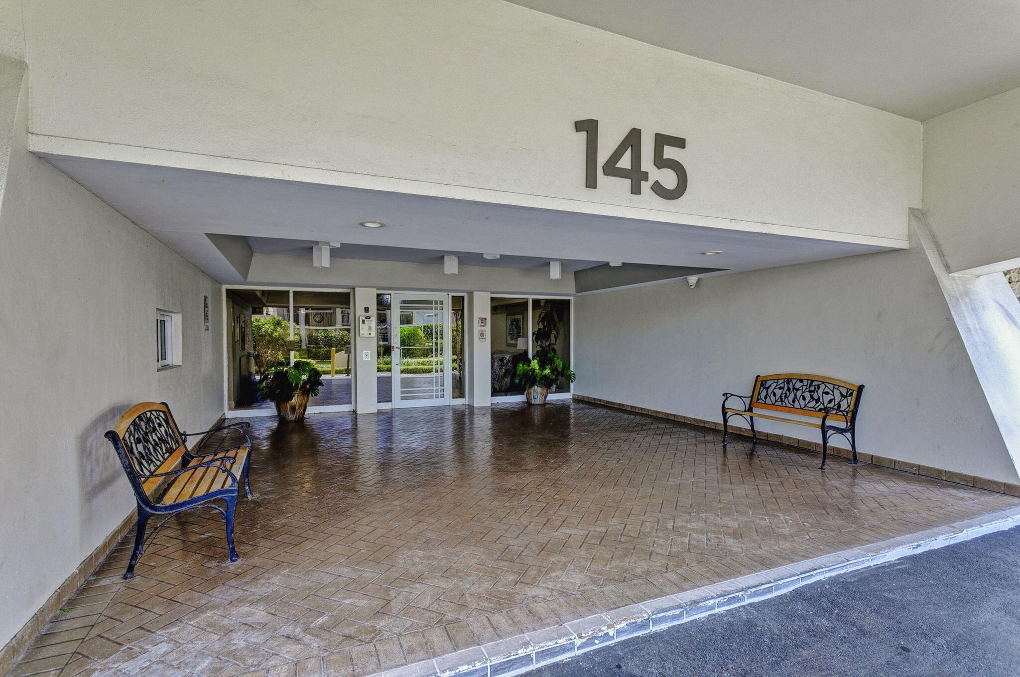 145 S Ocean 719 Property Photo 54