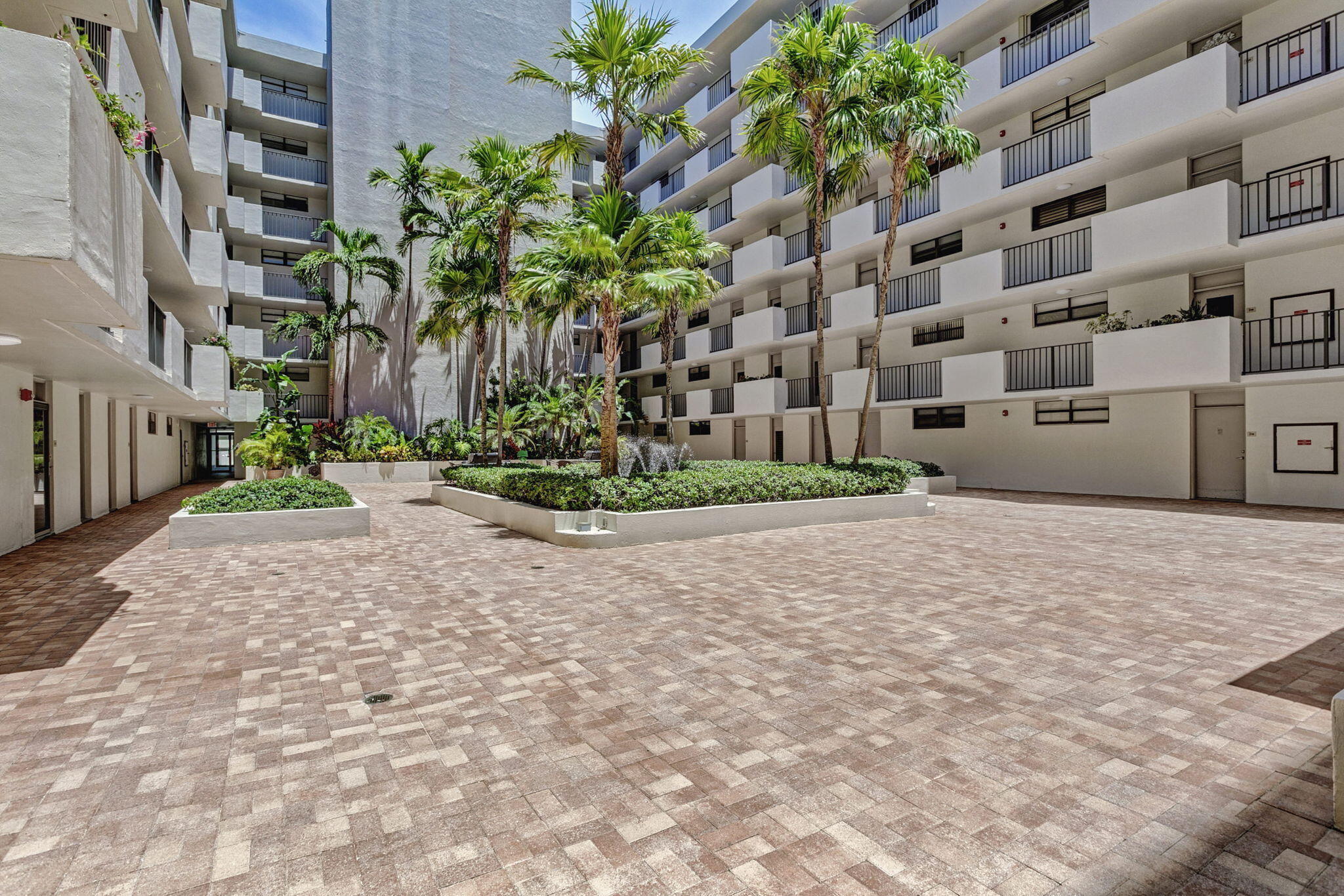 145 S Ocean 719 Property Photo 71