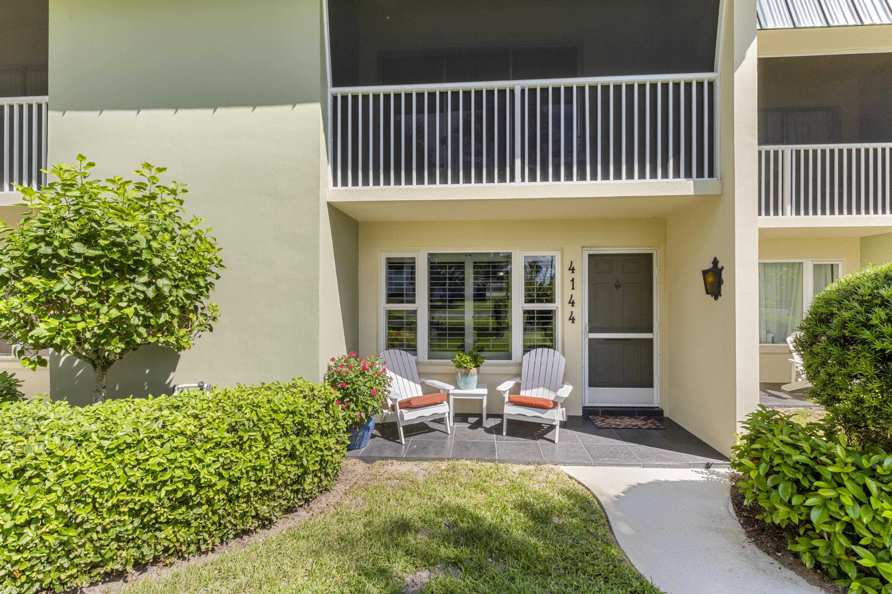 4144 Silver Palm Drive 10 Property Photo 2