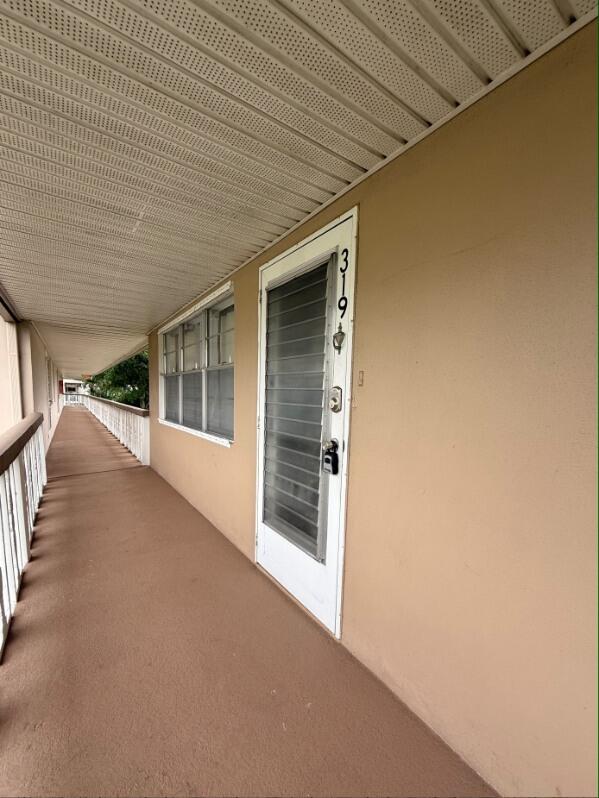 319 Windsor N Property Photo 1