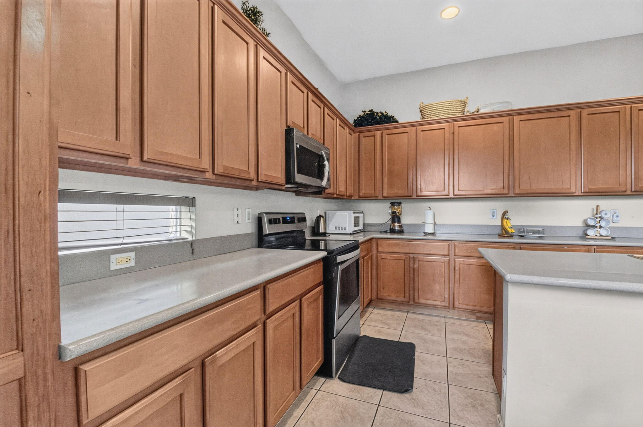 1017 Grove Park Circle Property Photo 17