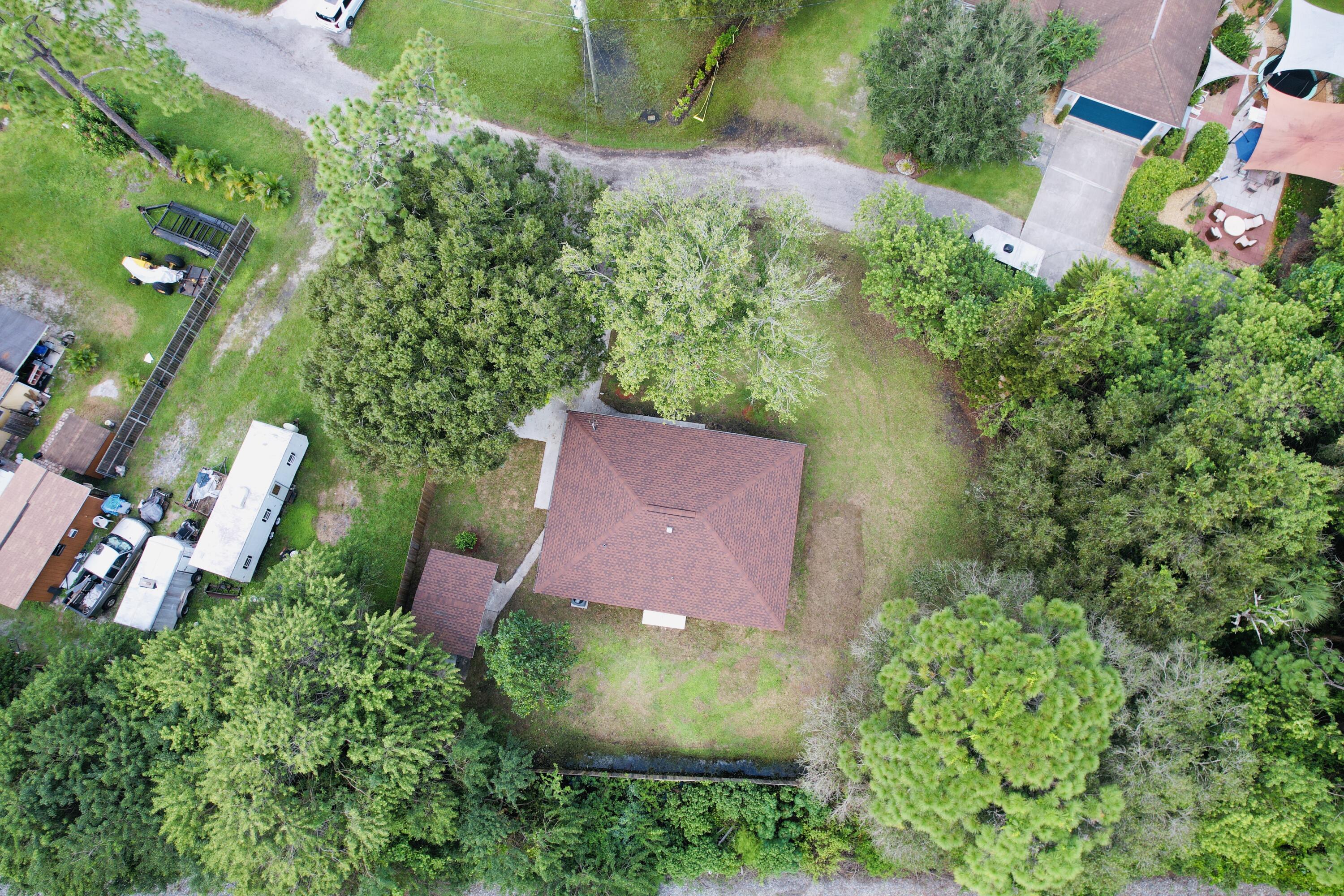 1825 Keystone Terrace Property Photo 1
