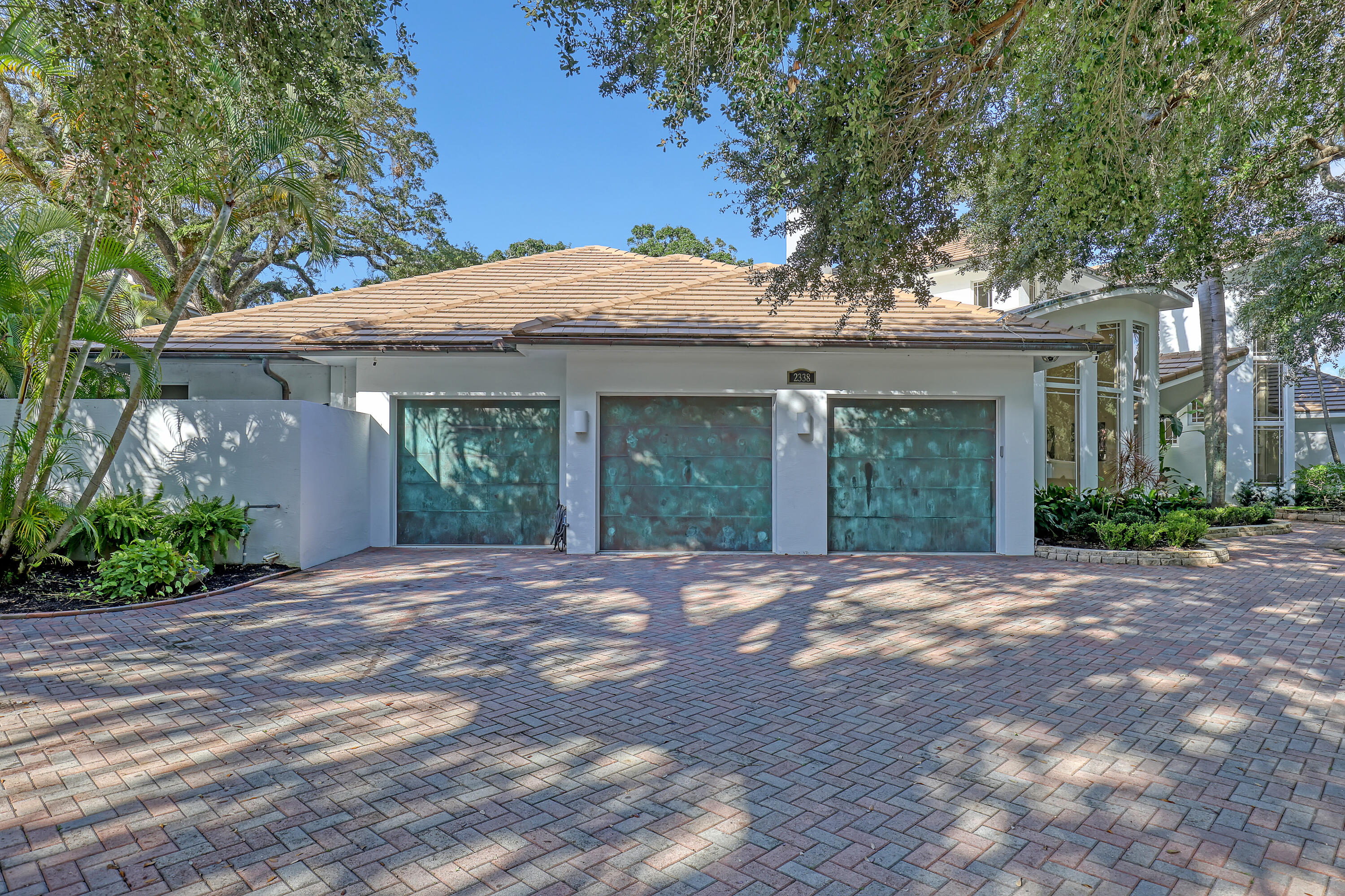 2338 Flamingo Road Property Photo 3