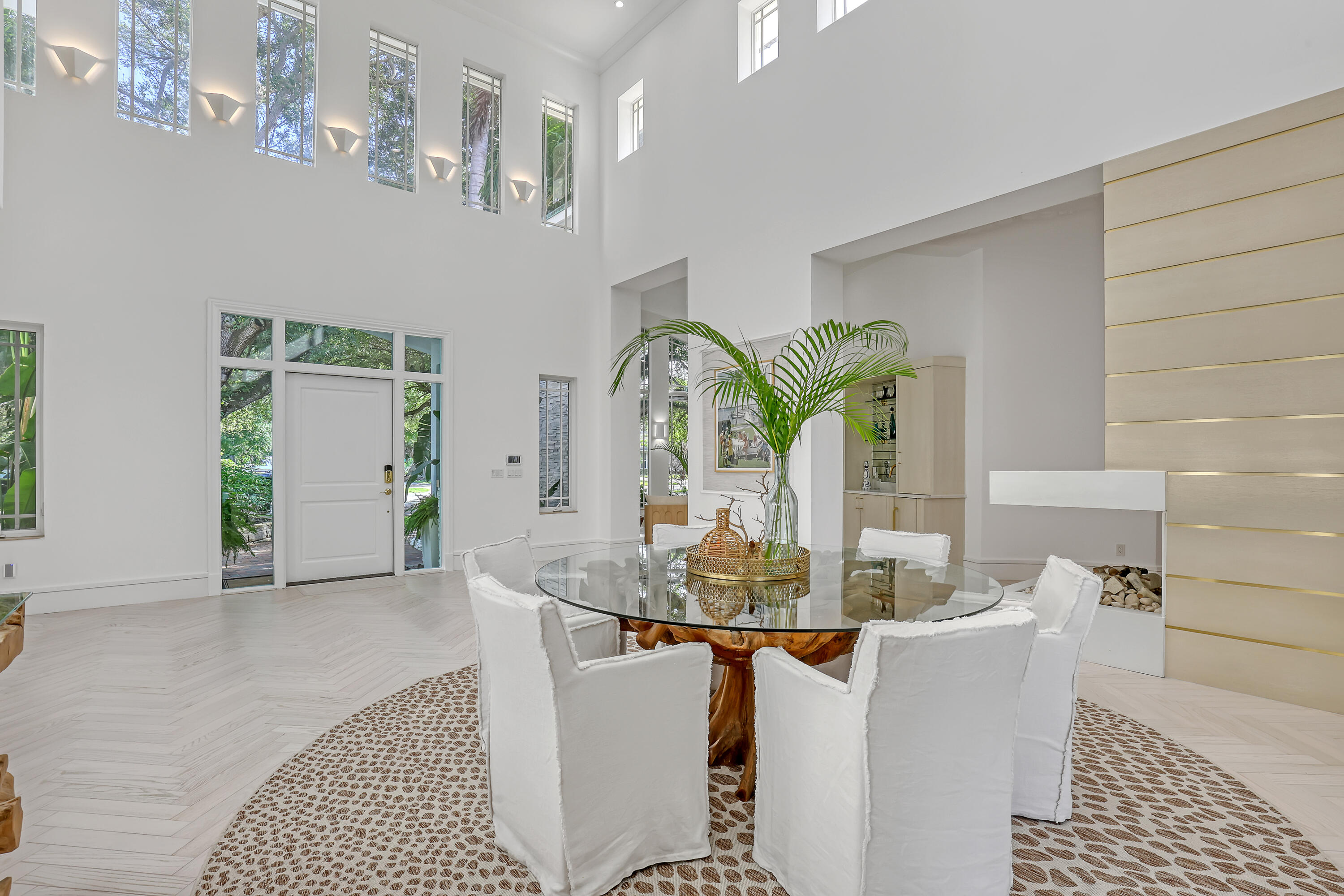 2338 Flamingo Road Property Photo 12
