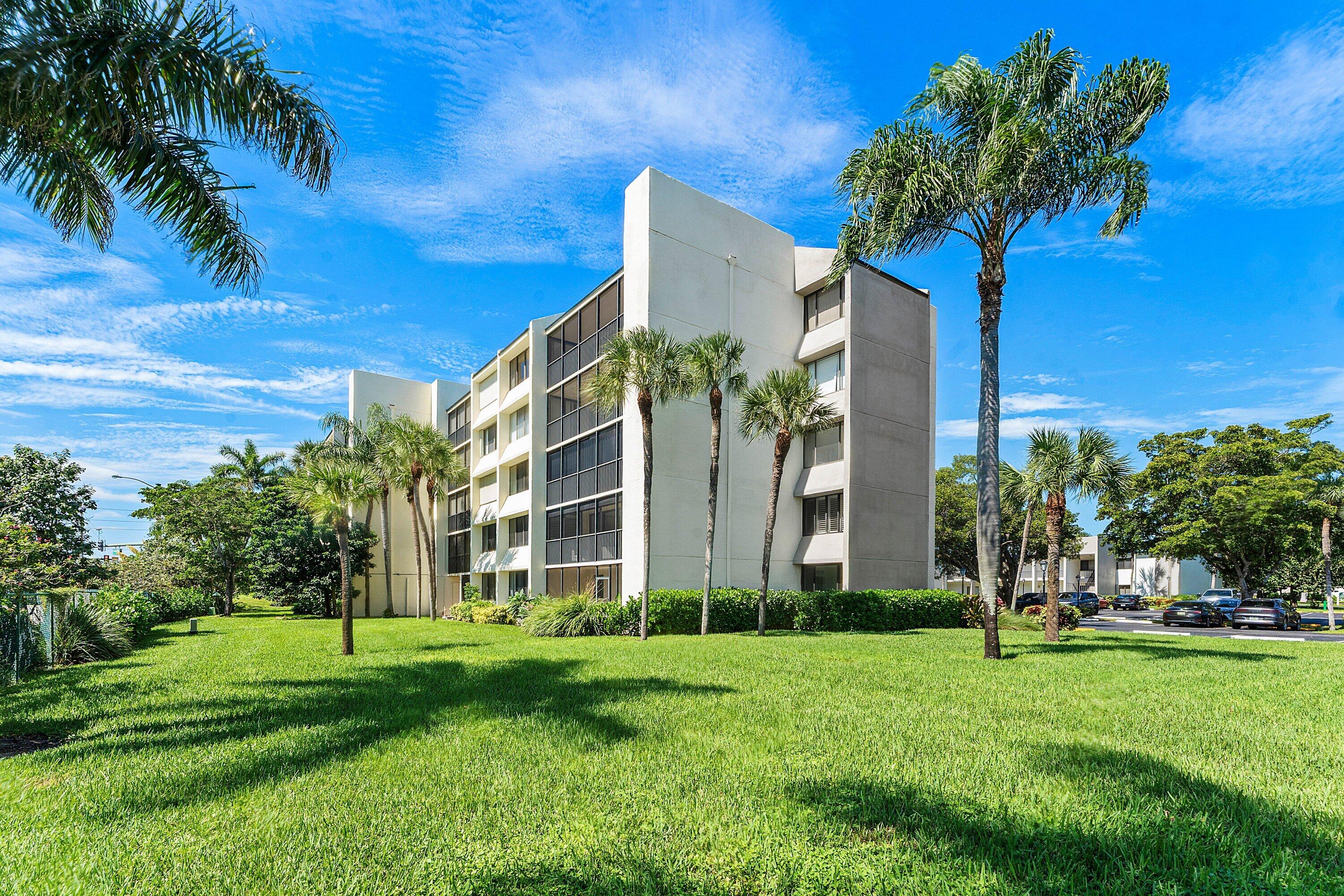 1605 S Us Highway 1 M1-404 Property Photo 1